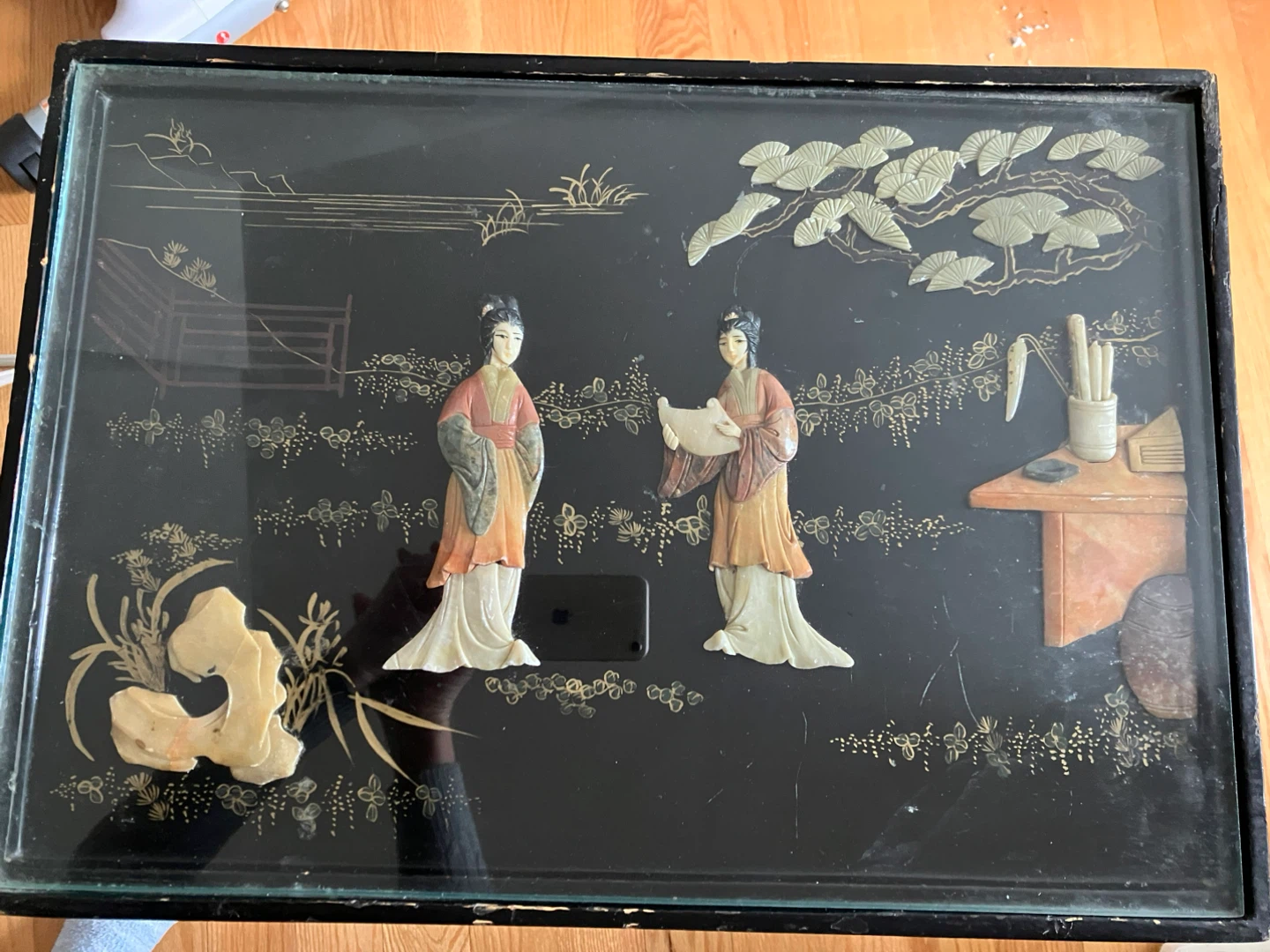 🥕Vintage Black Lacquer Side Table with Asian Motif - photo 4