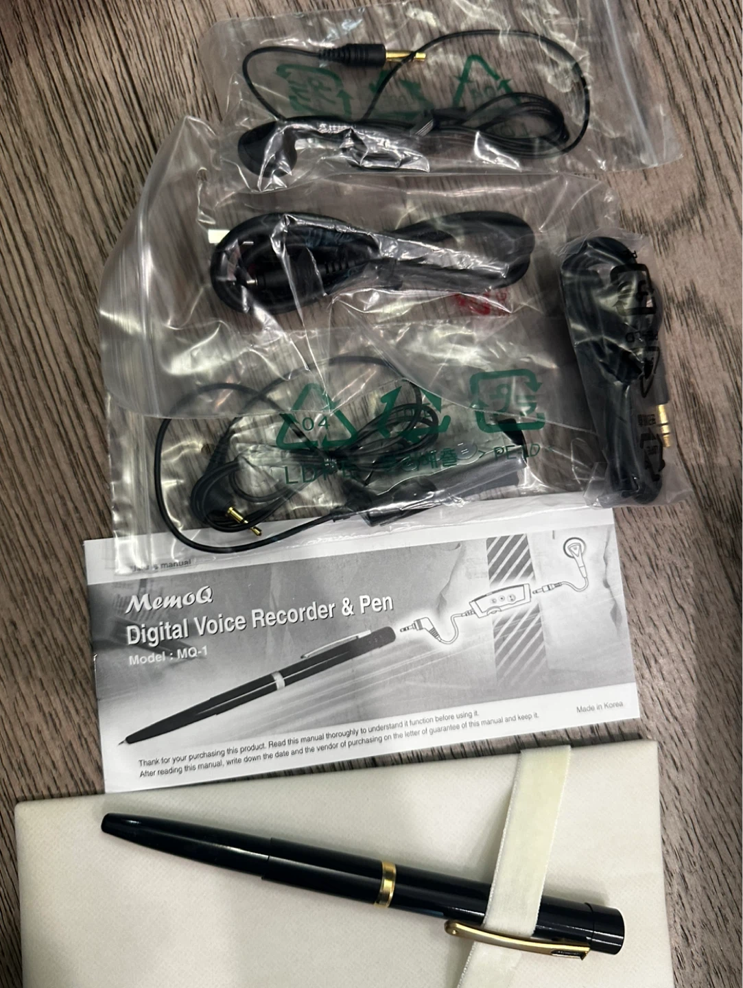 MemoQ MQ-1 Digital Voice Recorder & Pen - photo 5