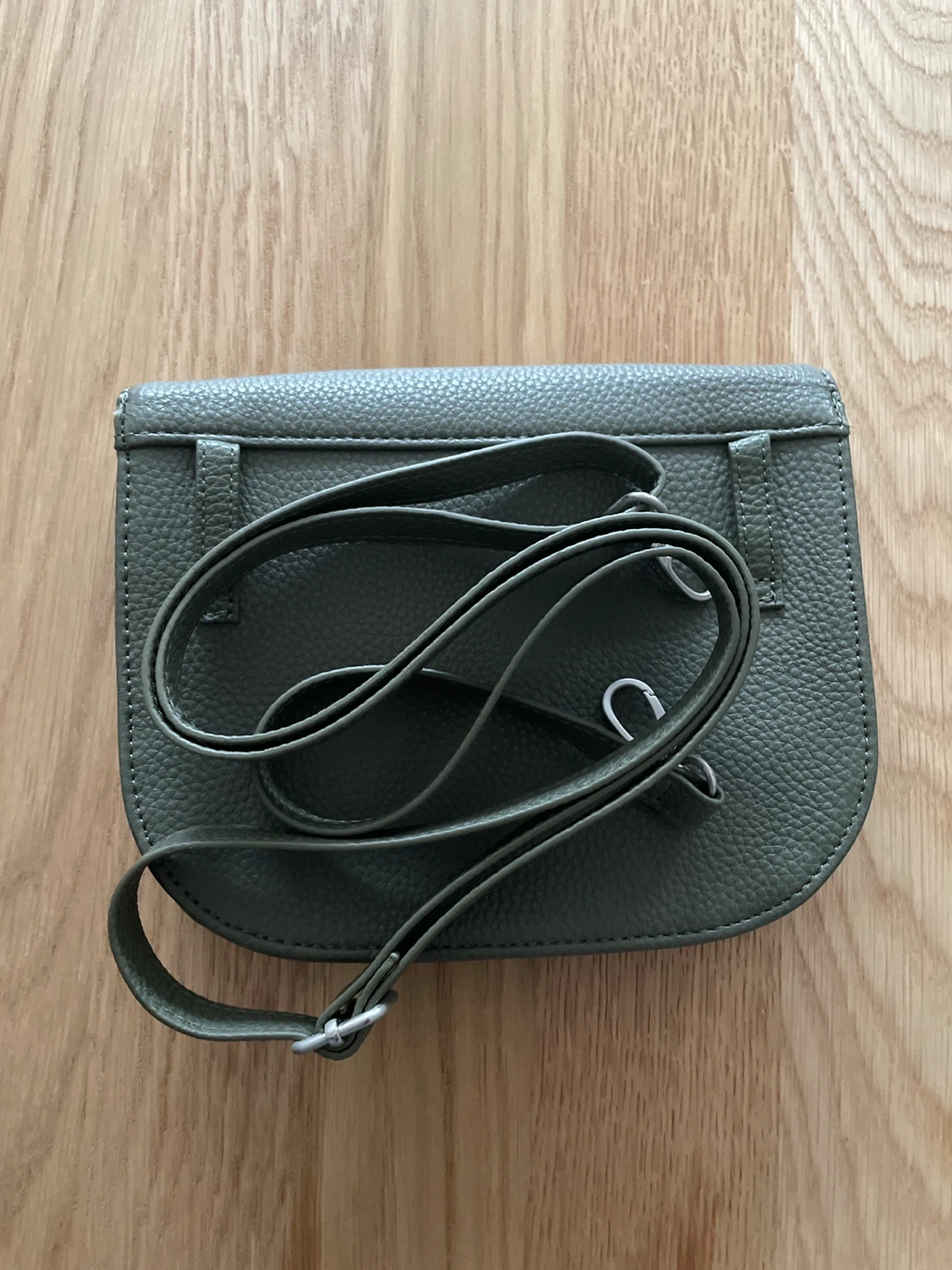 Small crossbody bag with 'A' monogram - photo 4