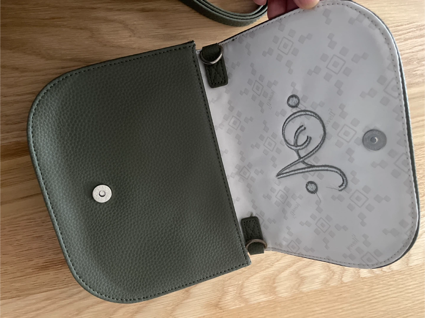Small crossbody bag with 'A' monogram - photo 2