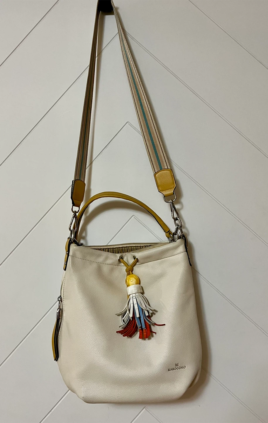 Manocchio Cream Leather Hobo Bag with Yellow Accents - photo 2