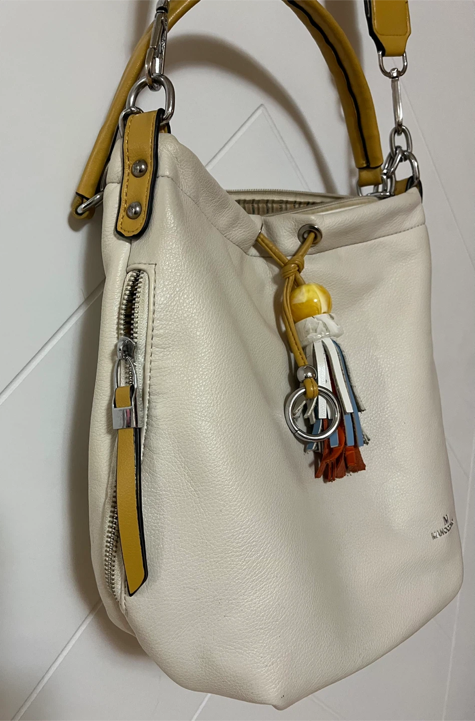 Manocchio Cream Leather Hobo Bag with Yellow Accents