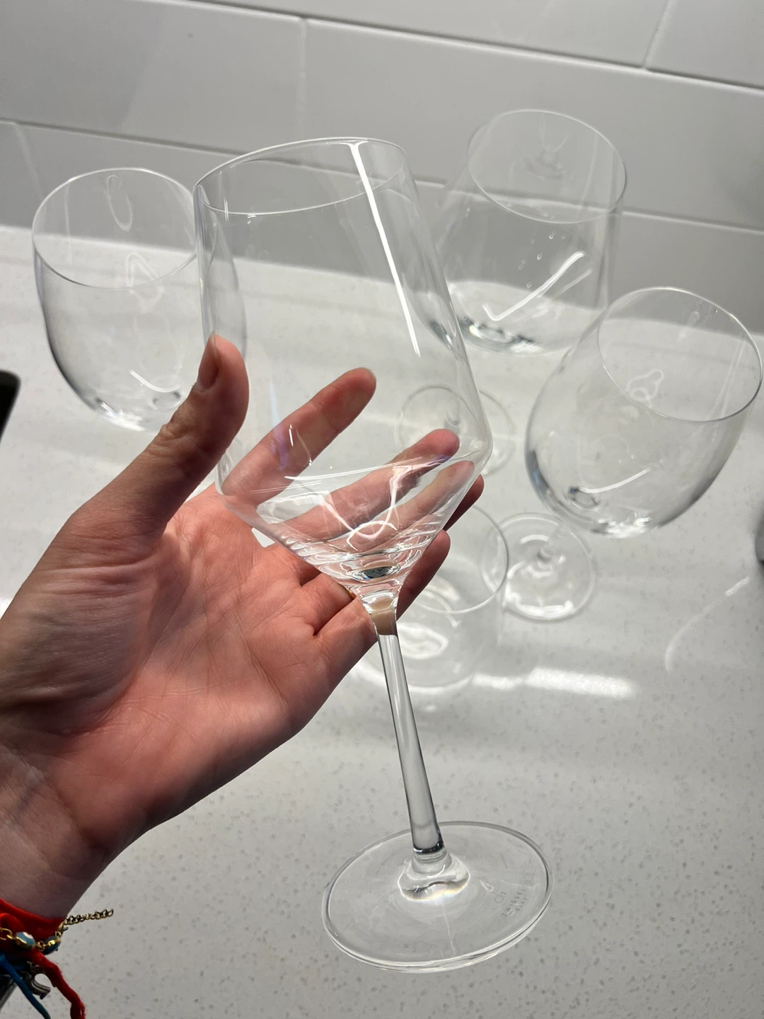 MOVING SALE! Set of 6 Wine Glasses - photo 5