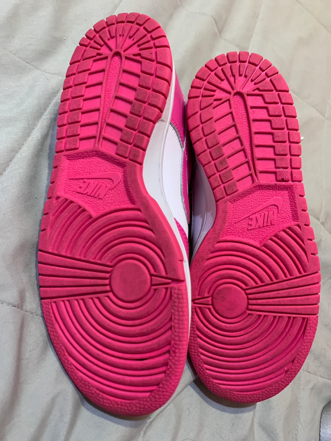 Nike Dunk Low Boys Size 5.5Y White & Pink🥕 - photo 4