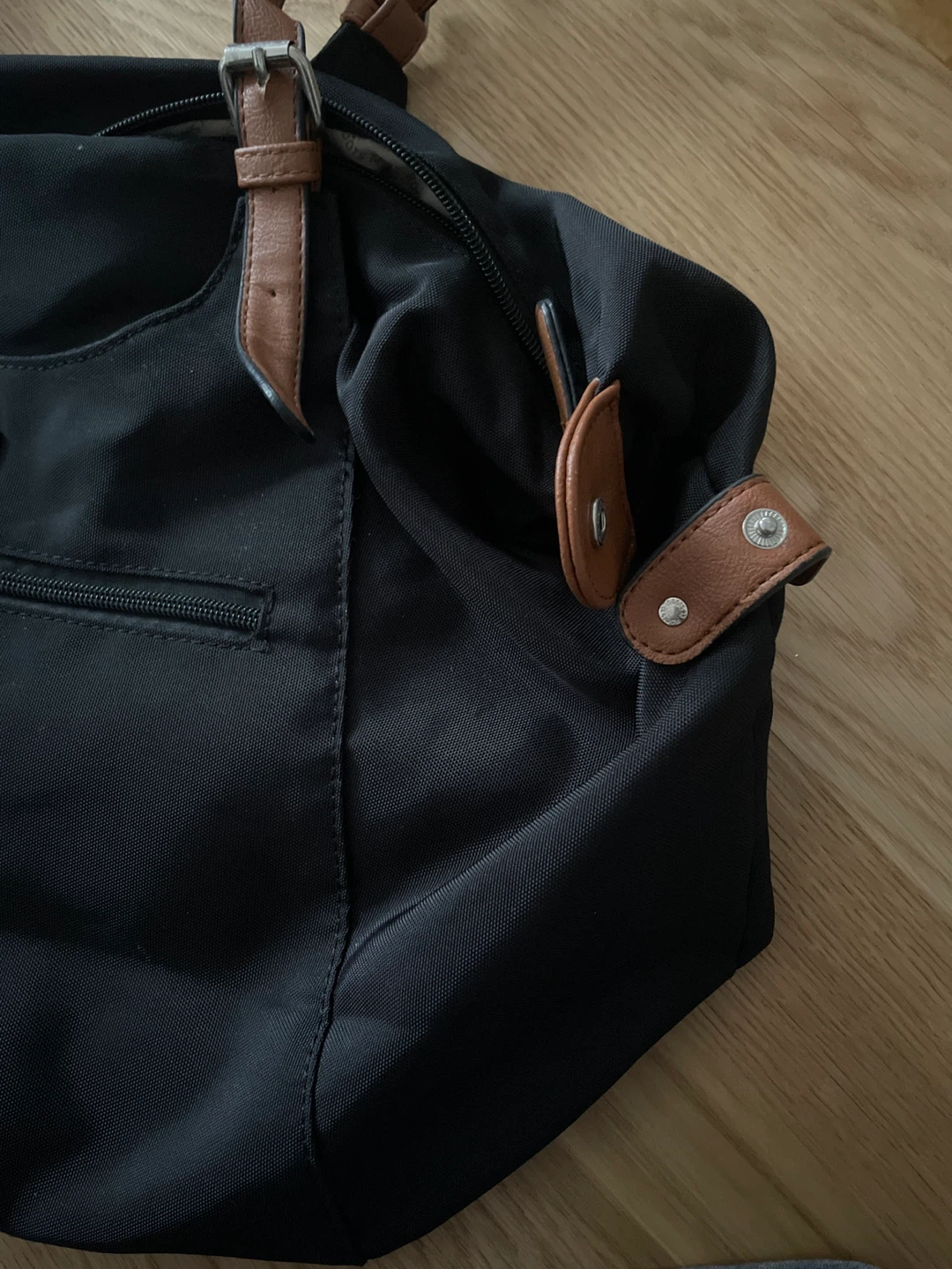 Roots 73 Black Duffle Bag with Brown Leather Accents - photo 4