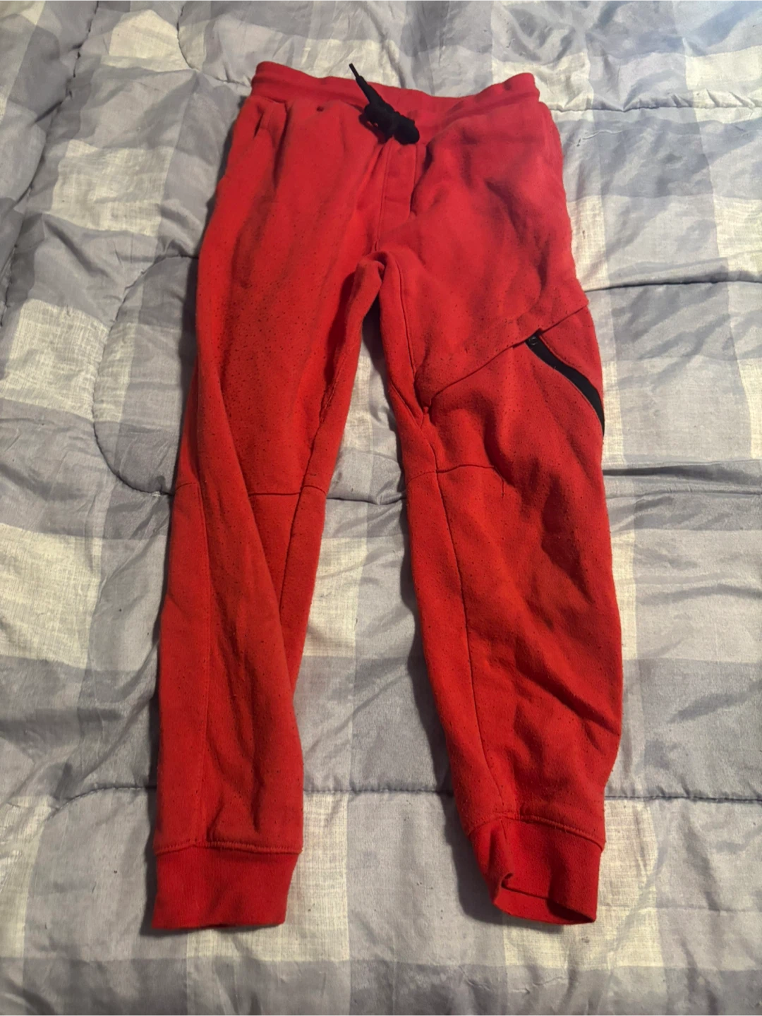 NIKE Boys Red Sweatpants Size S (7/8)