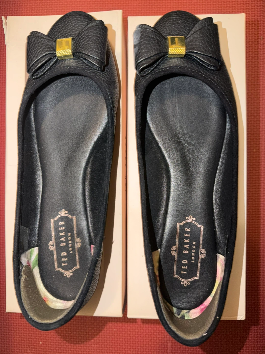 Ted Baker Black Leather Bow ballet/ballerina Flats/shoes