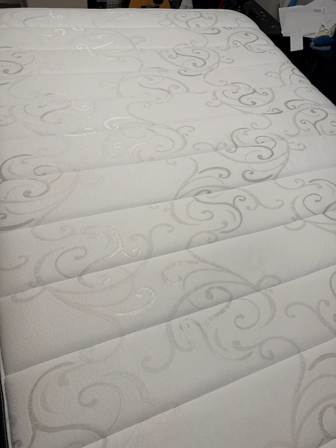 Sealy Posturepedic Double/Full Mattress - photo 4