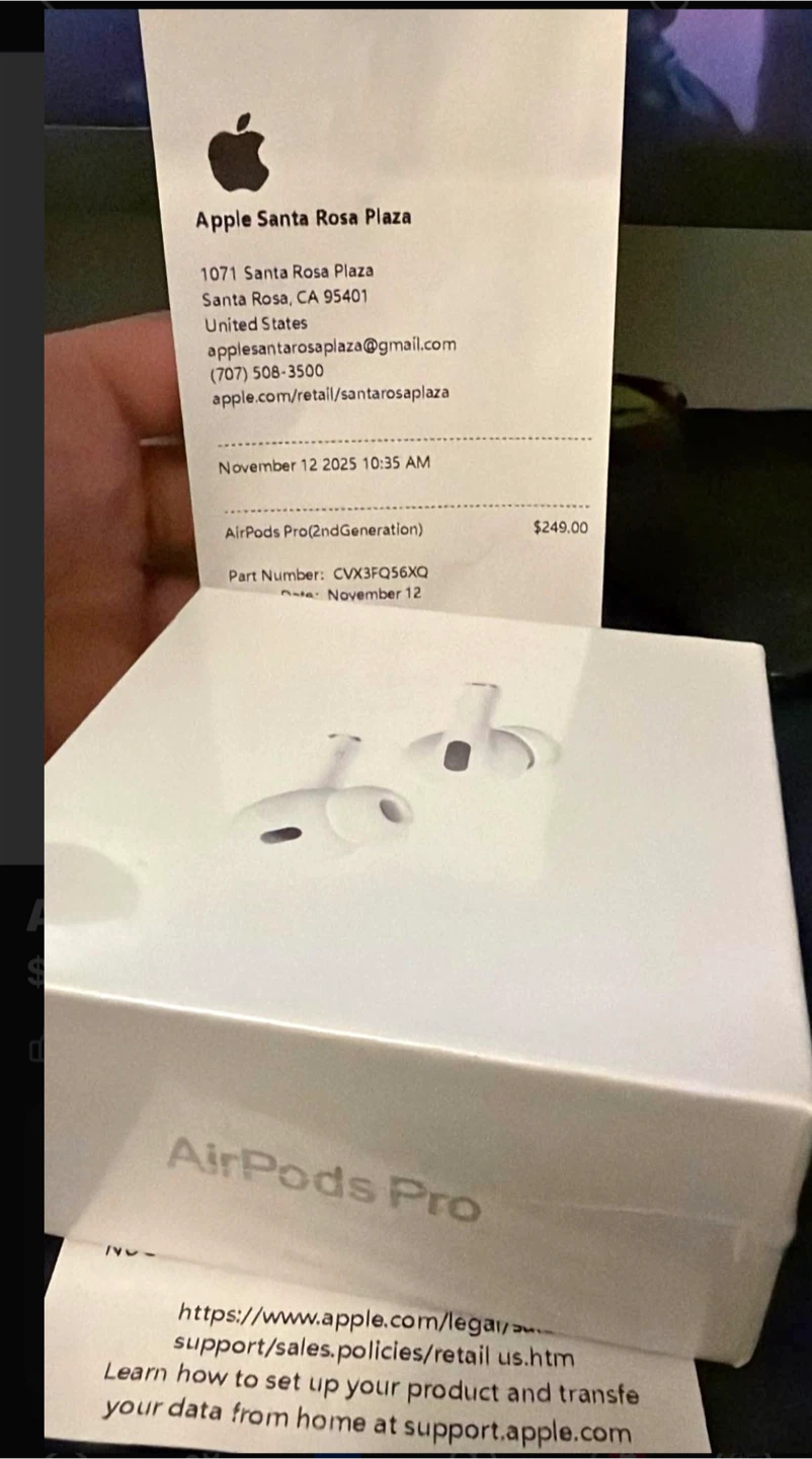 Apple AirPods Pro (2nd Generation) - White