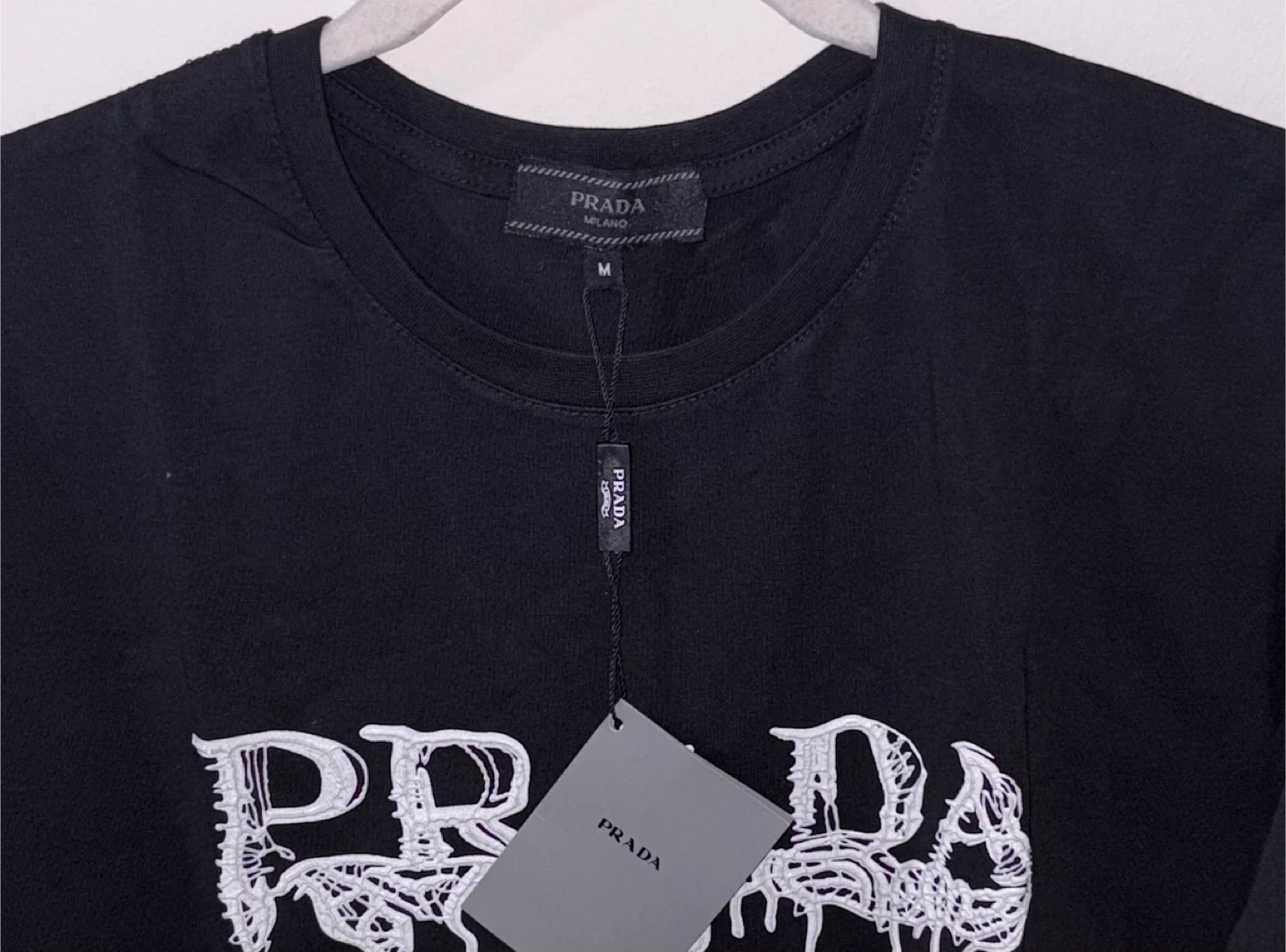 PRADA Milano Dal Black T-Shirt - Size Medium - photo 2