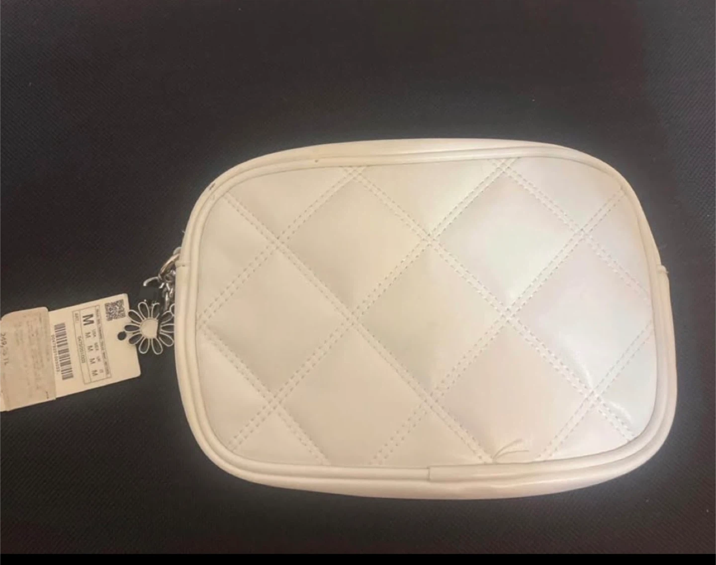 New White Crossbody Bag with Chain
