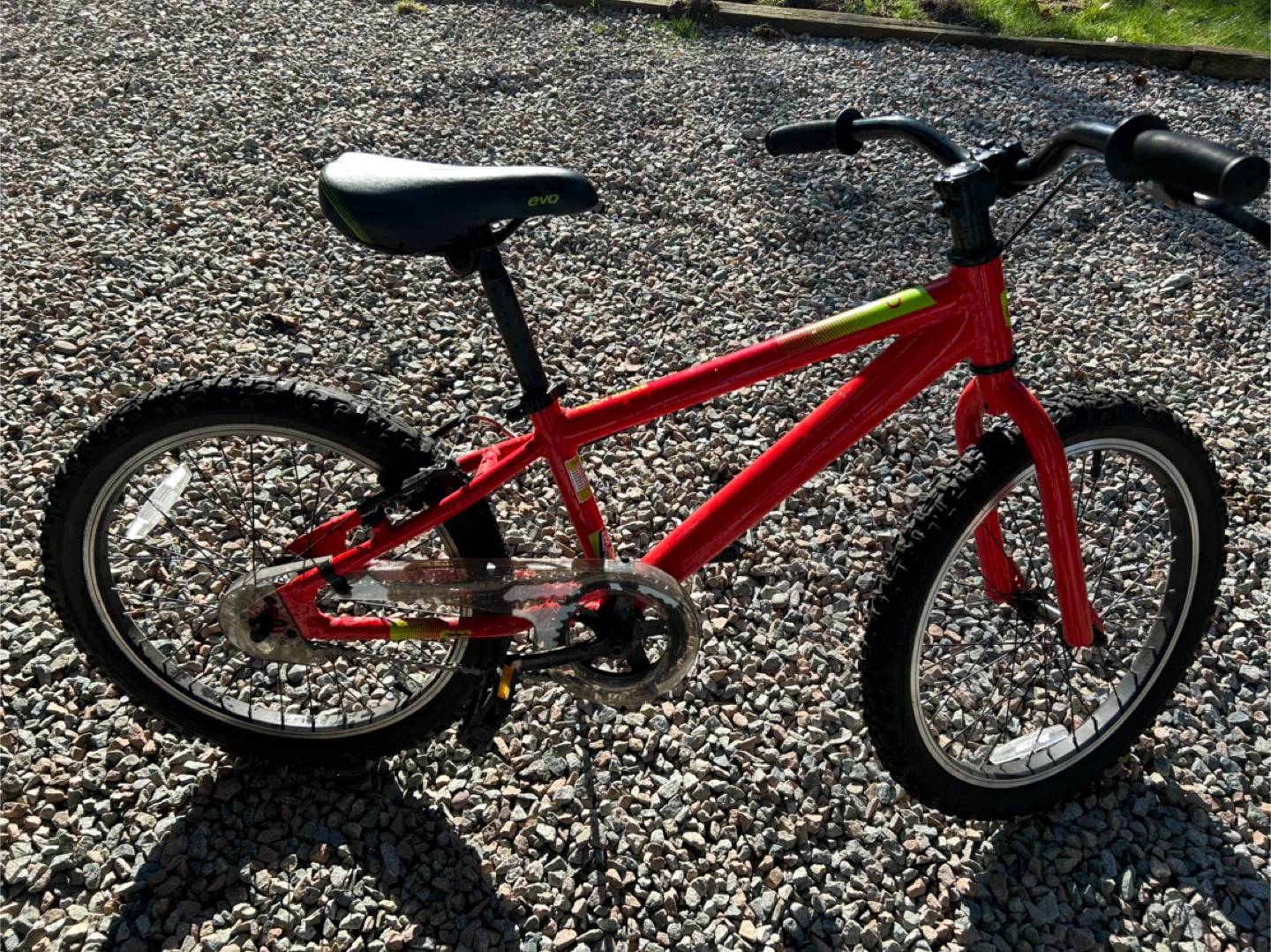 The bike zone Red Rock Ridge Boys Bike