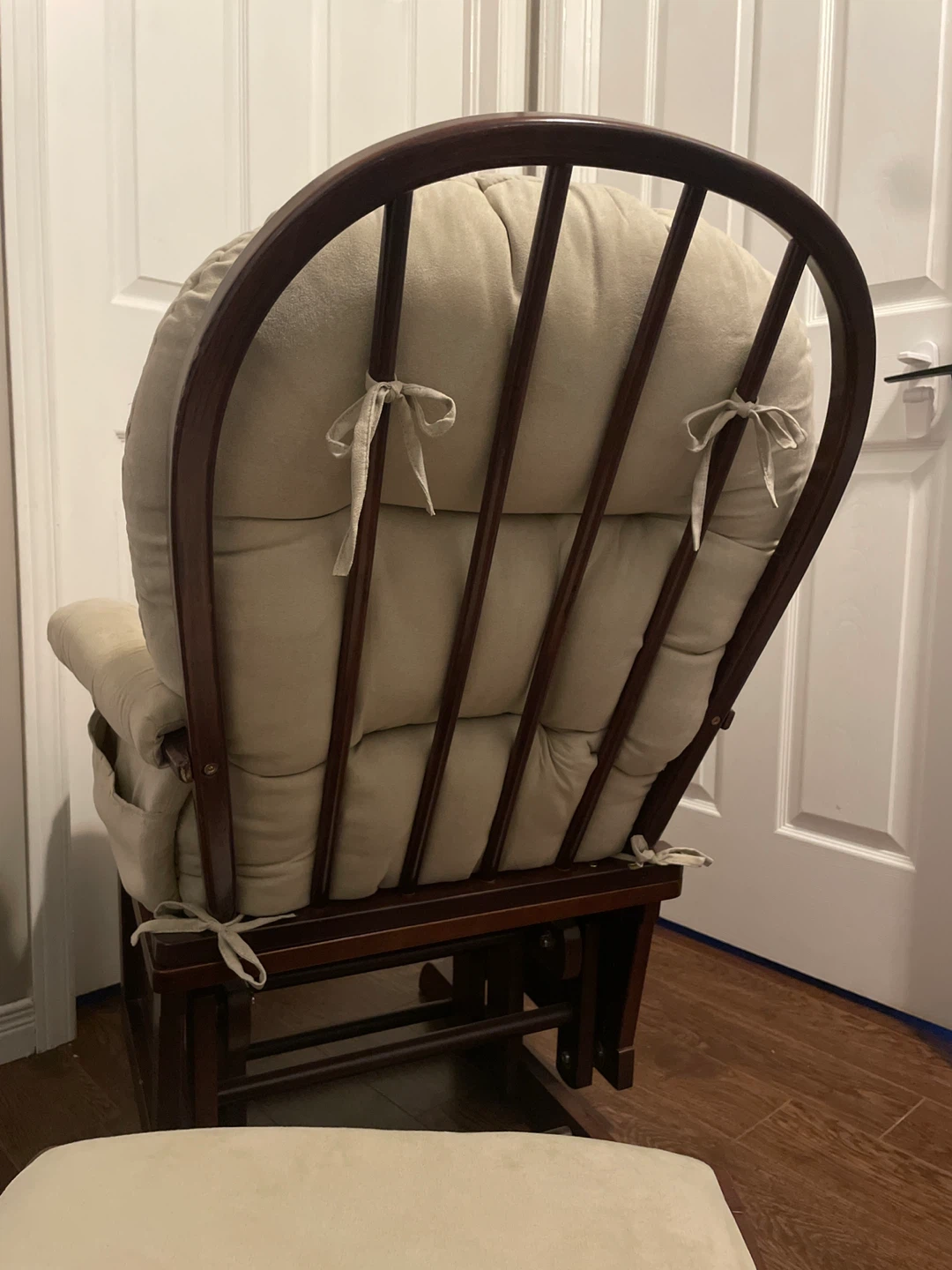 🥕Glider Rocking Chair with Ottoman🥕 - photo 4