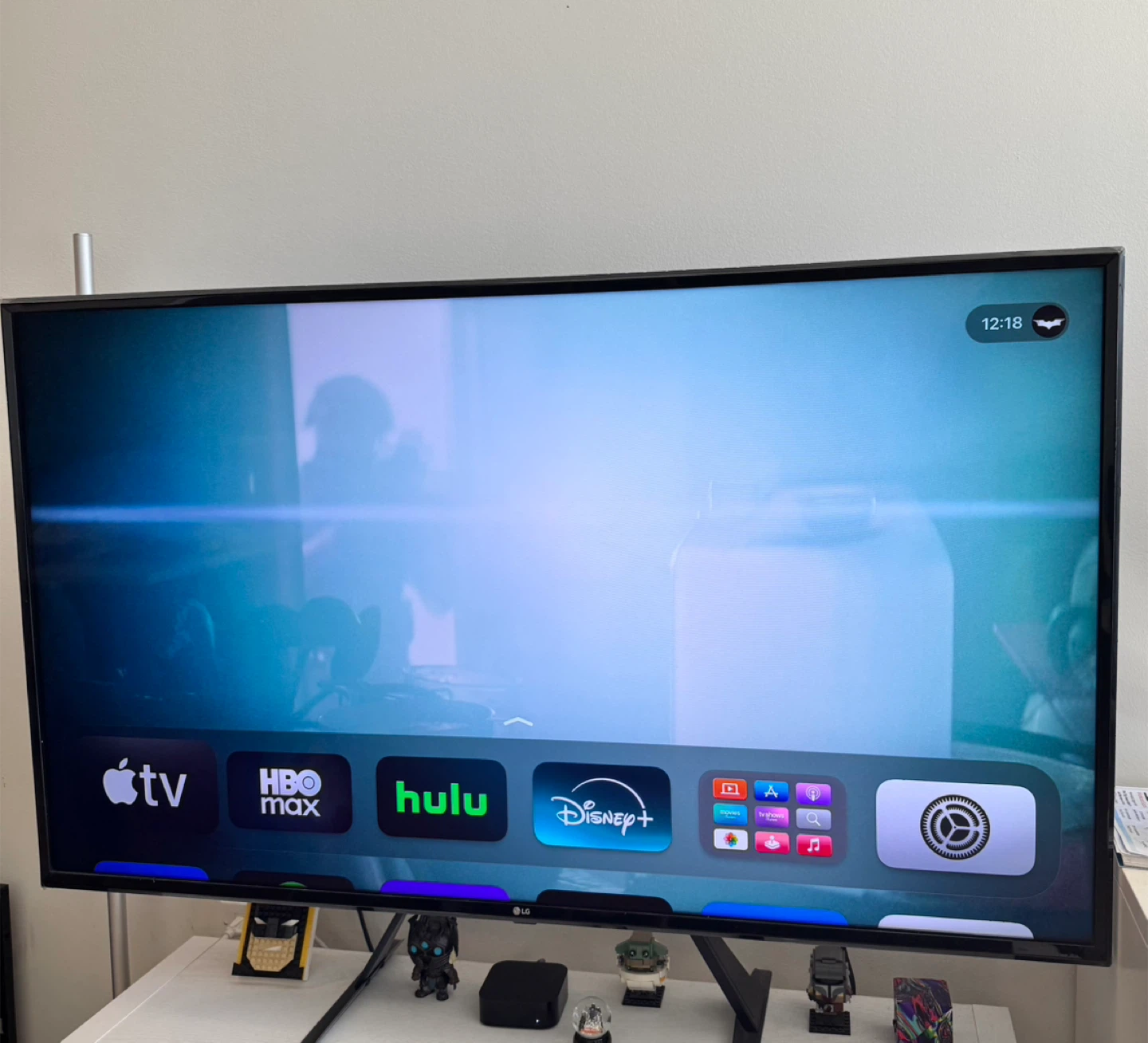 LG TV 55” Smart LED UK6090PUA - photo 3