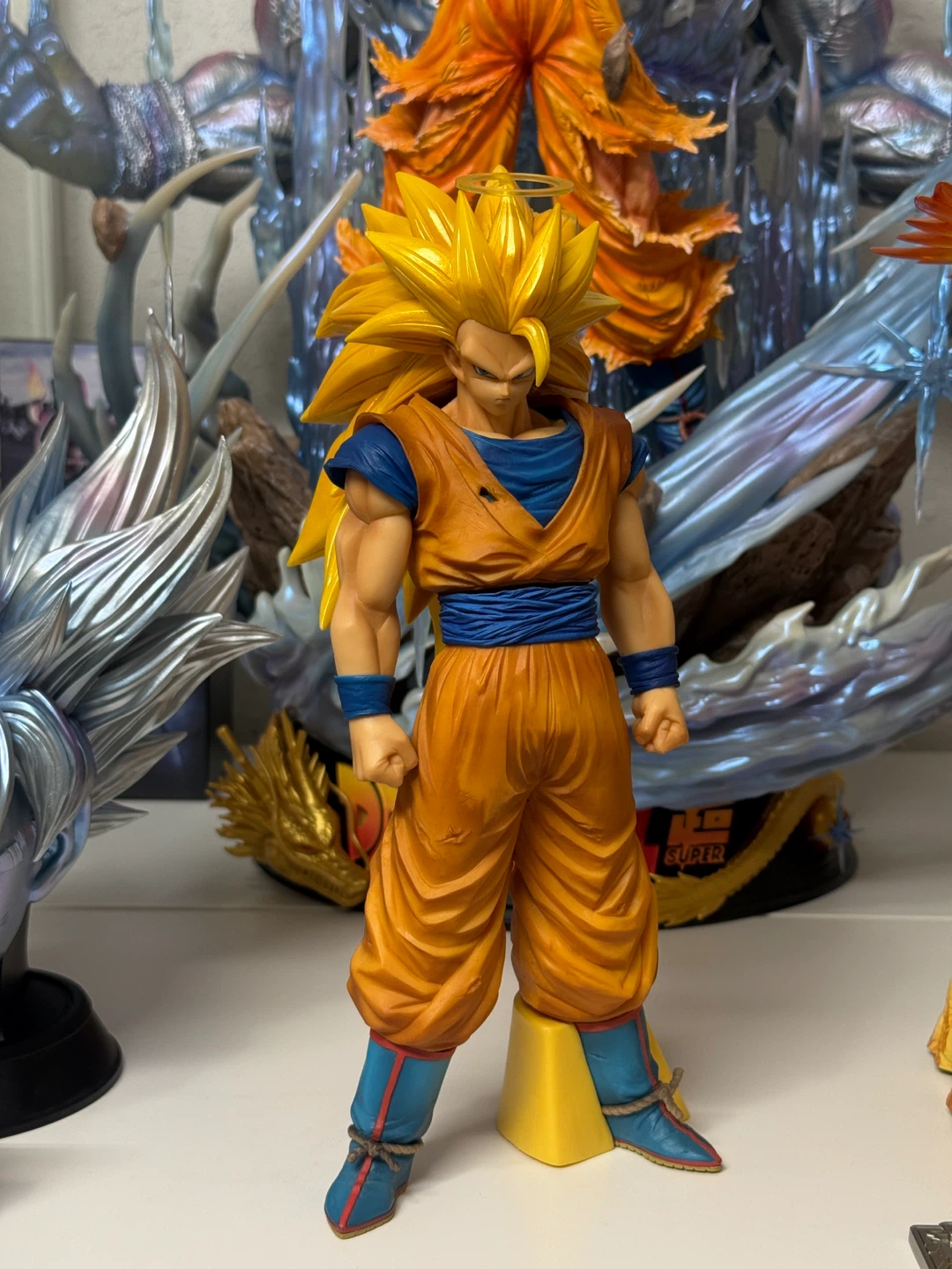 Dragon Ball Z Goku Super Saiyan 3 Figure