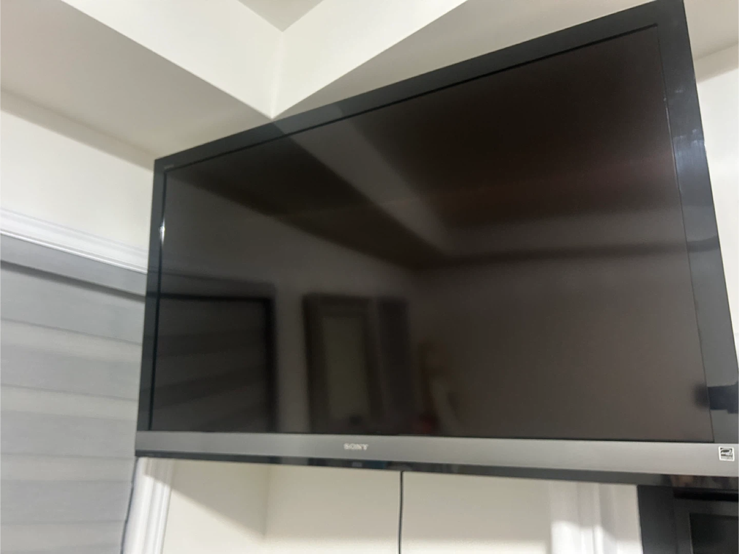 Sony Television - photo 2