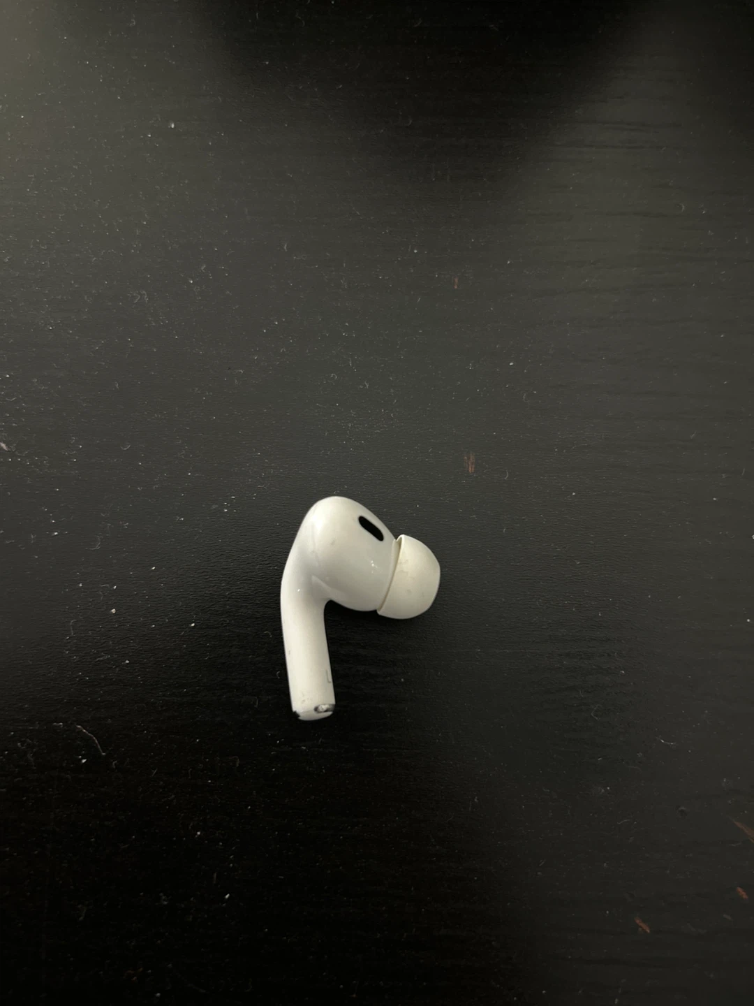 Apple AirPods Pro (Left Earbud) NEGOTIABLE