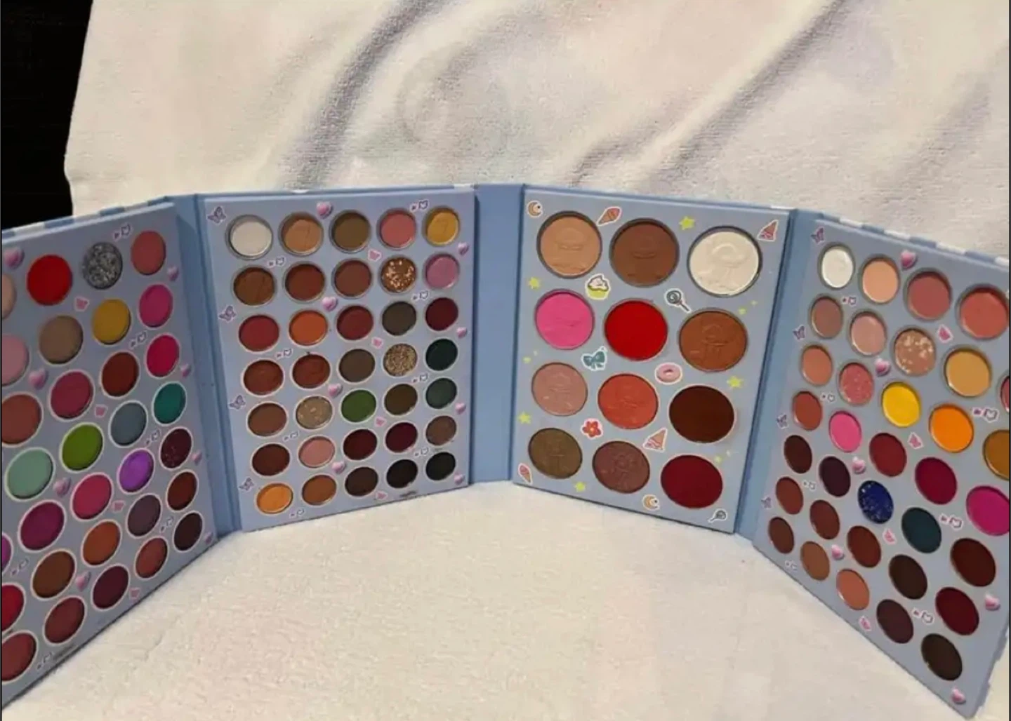 117 Color Eyeshadow Palette - photo 2