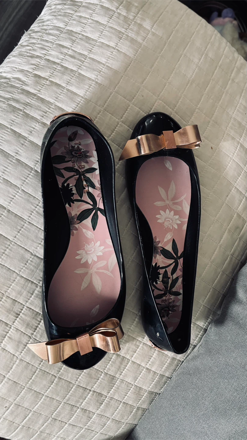 Ted Baker London Black Jelly Flats with Rose Gold Bows - Size 40