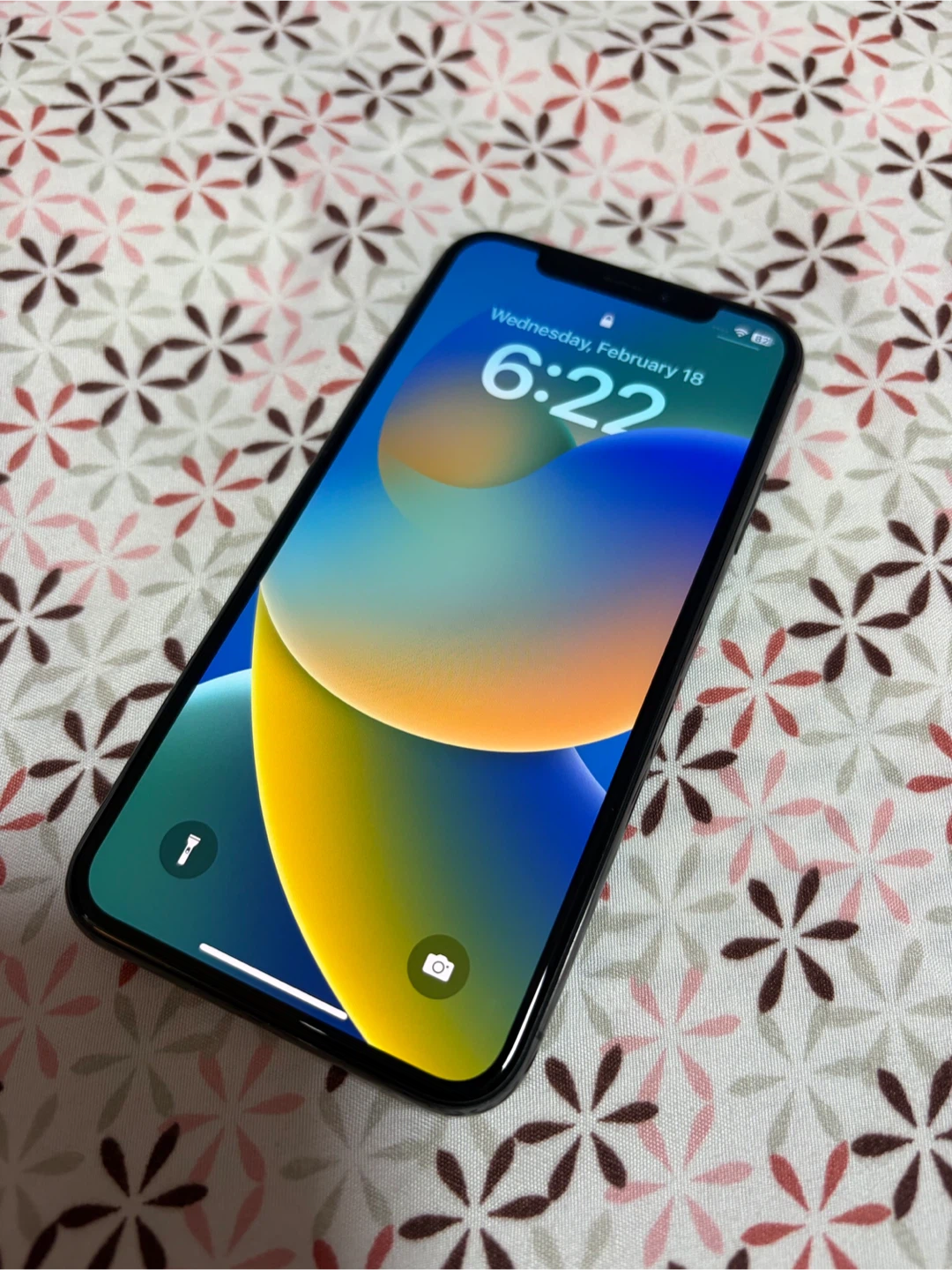 Apple iPhone X - 64GB - Space Gray