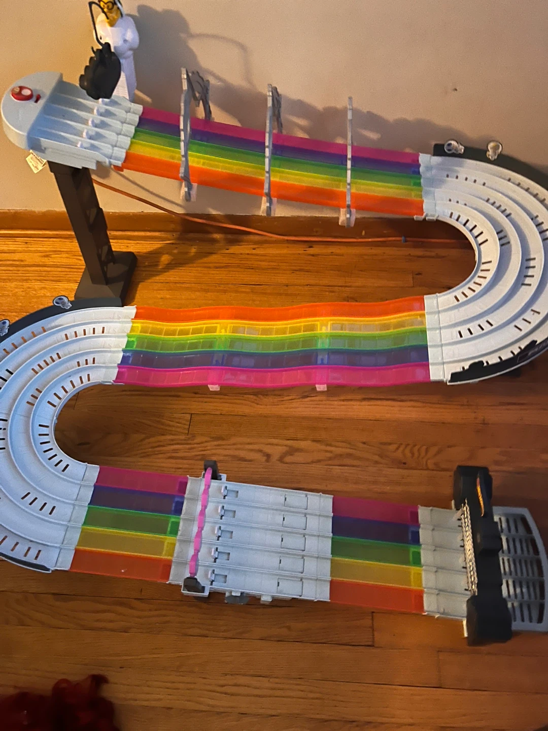 Hot Wheels Mario Kart Rainbow Road Track Set