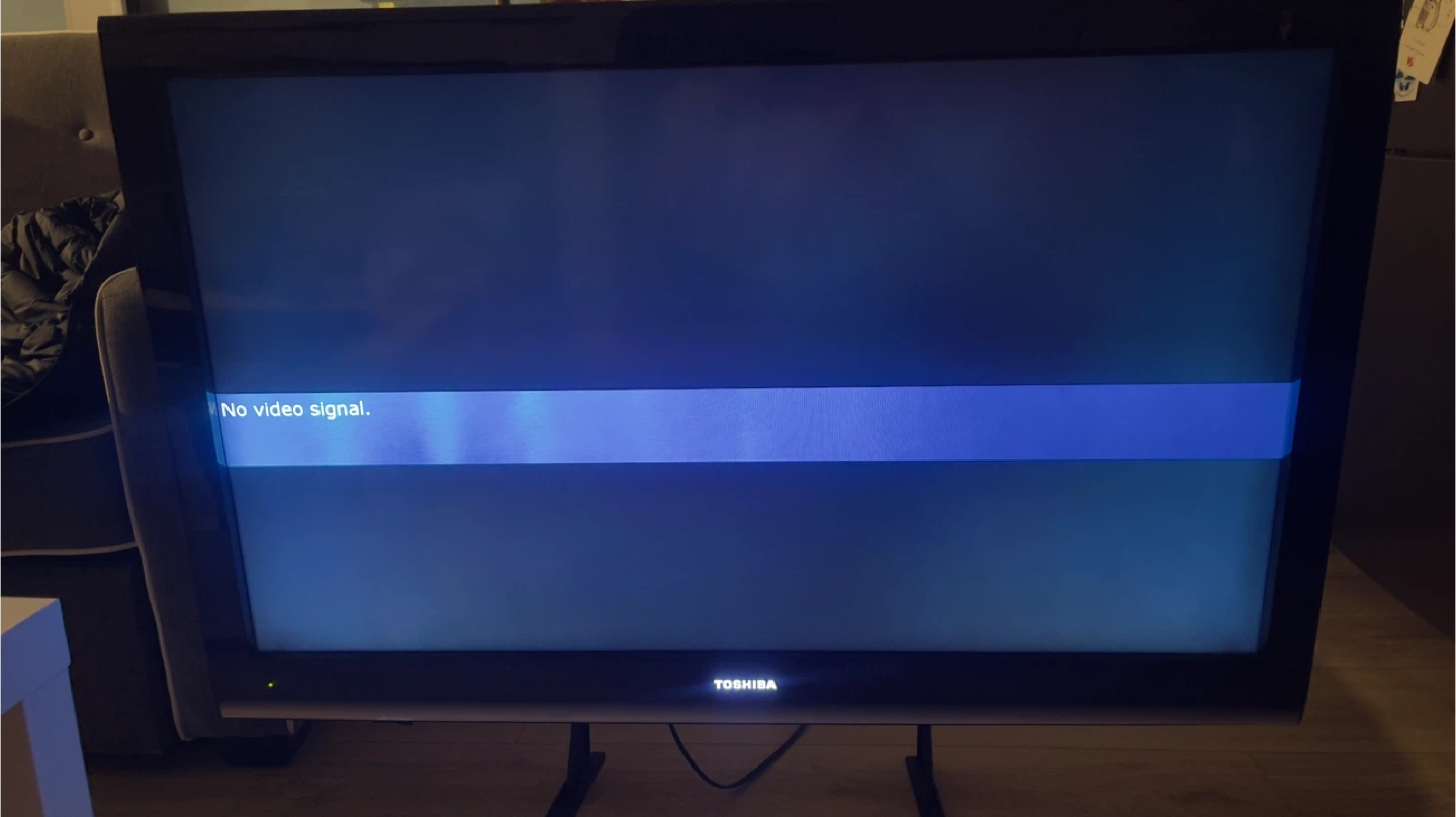 Toshiba Flat Screen TV - photo 3
