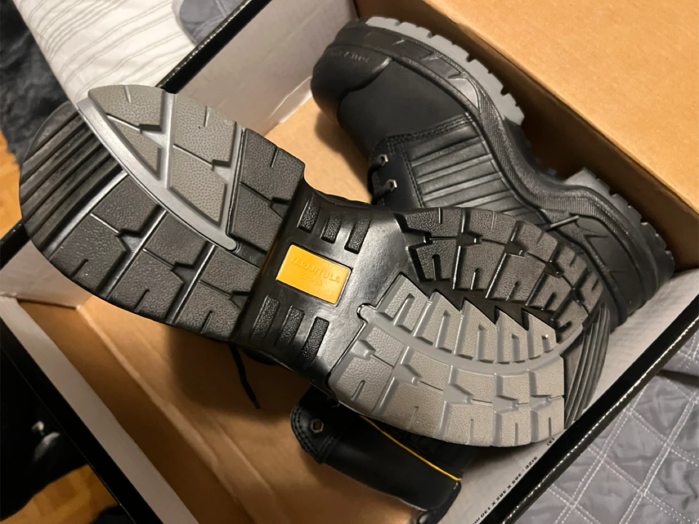 Dakota Max Insulation Work Boots - Men's Size 11 - photo 3