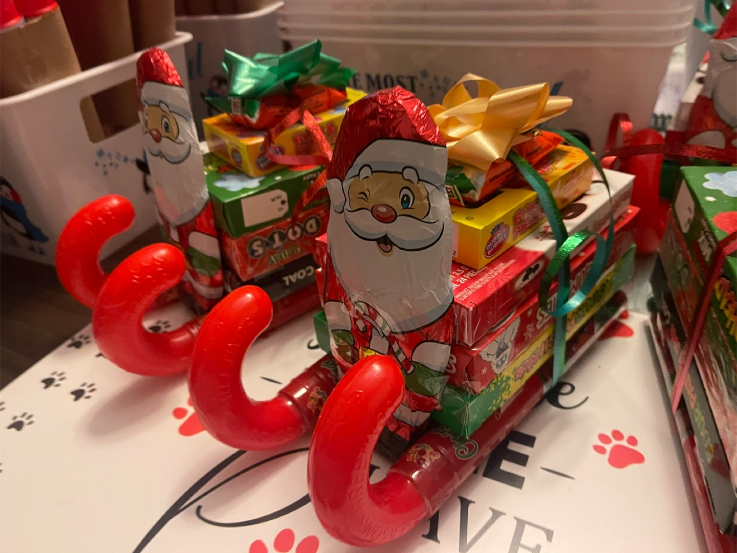 Christmas Candy Sleighs with Chocolate Santas