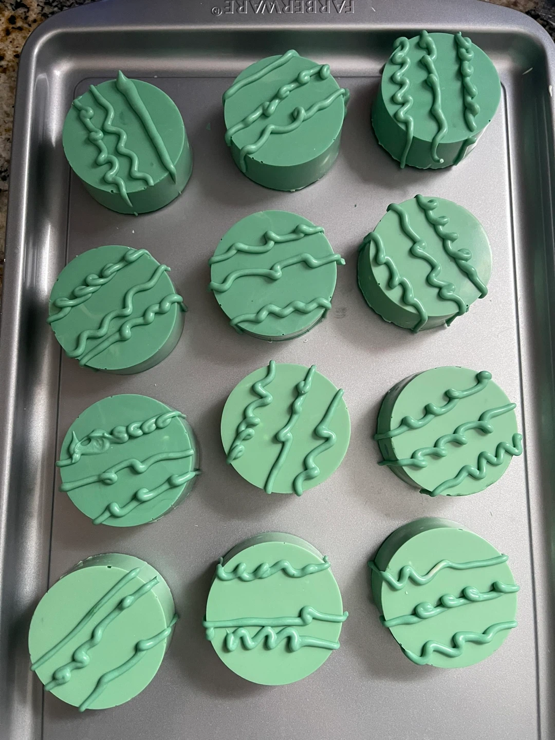 Themed Chocolate Covered Oreos - photo 3