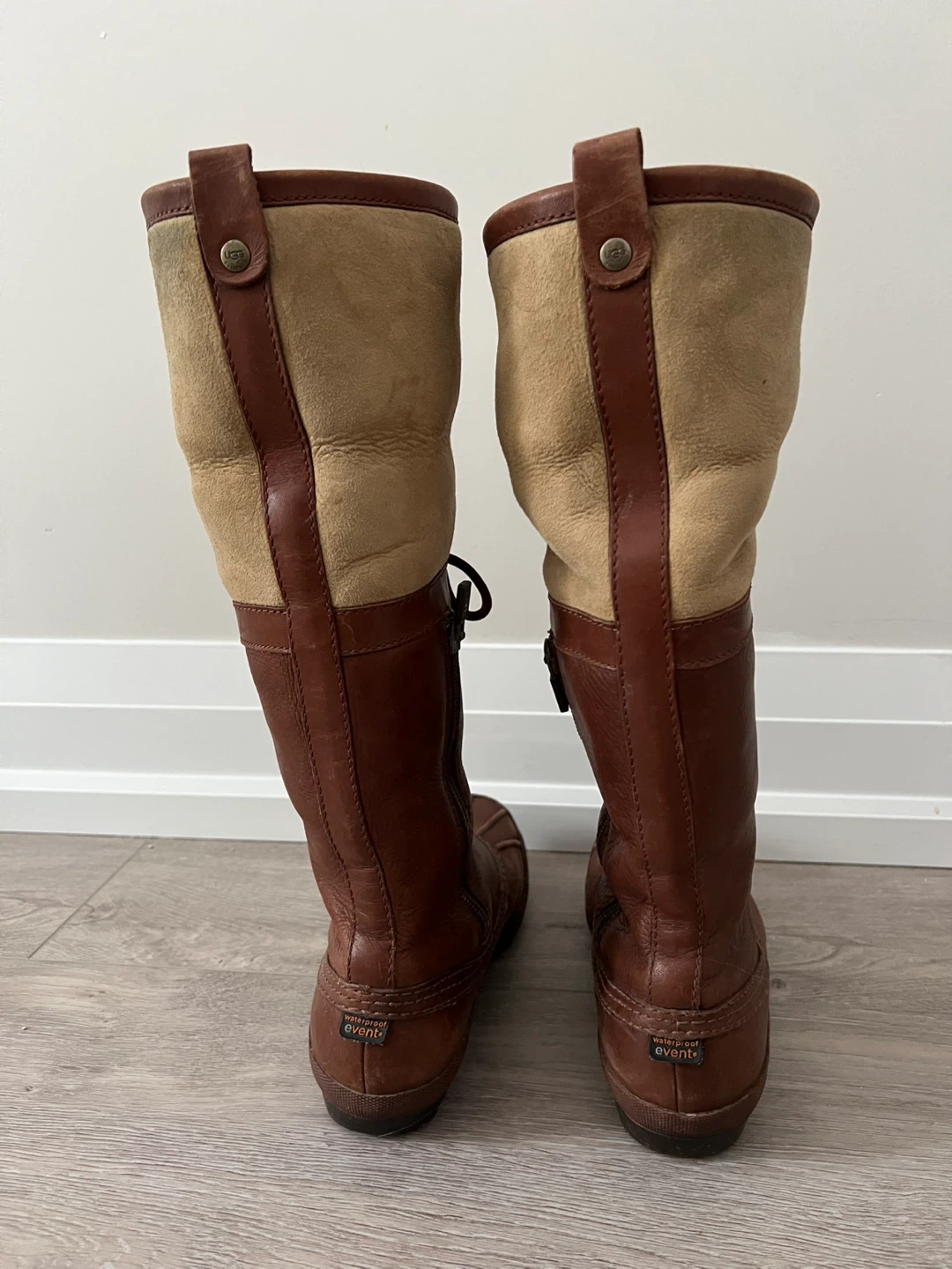 UGG Waterproof Boots | Sheepskin Lined | Guaranteed Authentic - photo 3