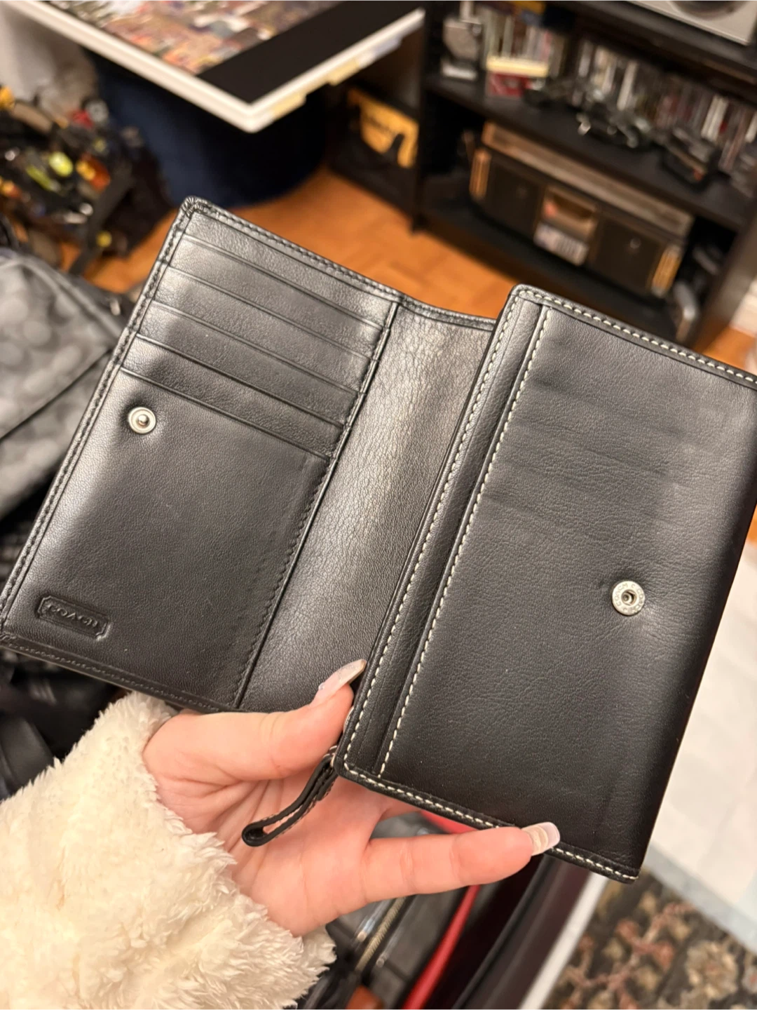Coach Leather Wallet - photo 2