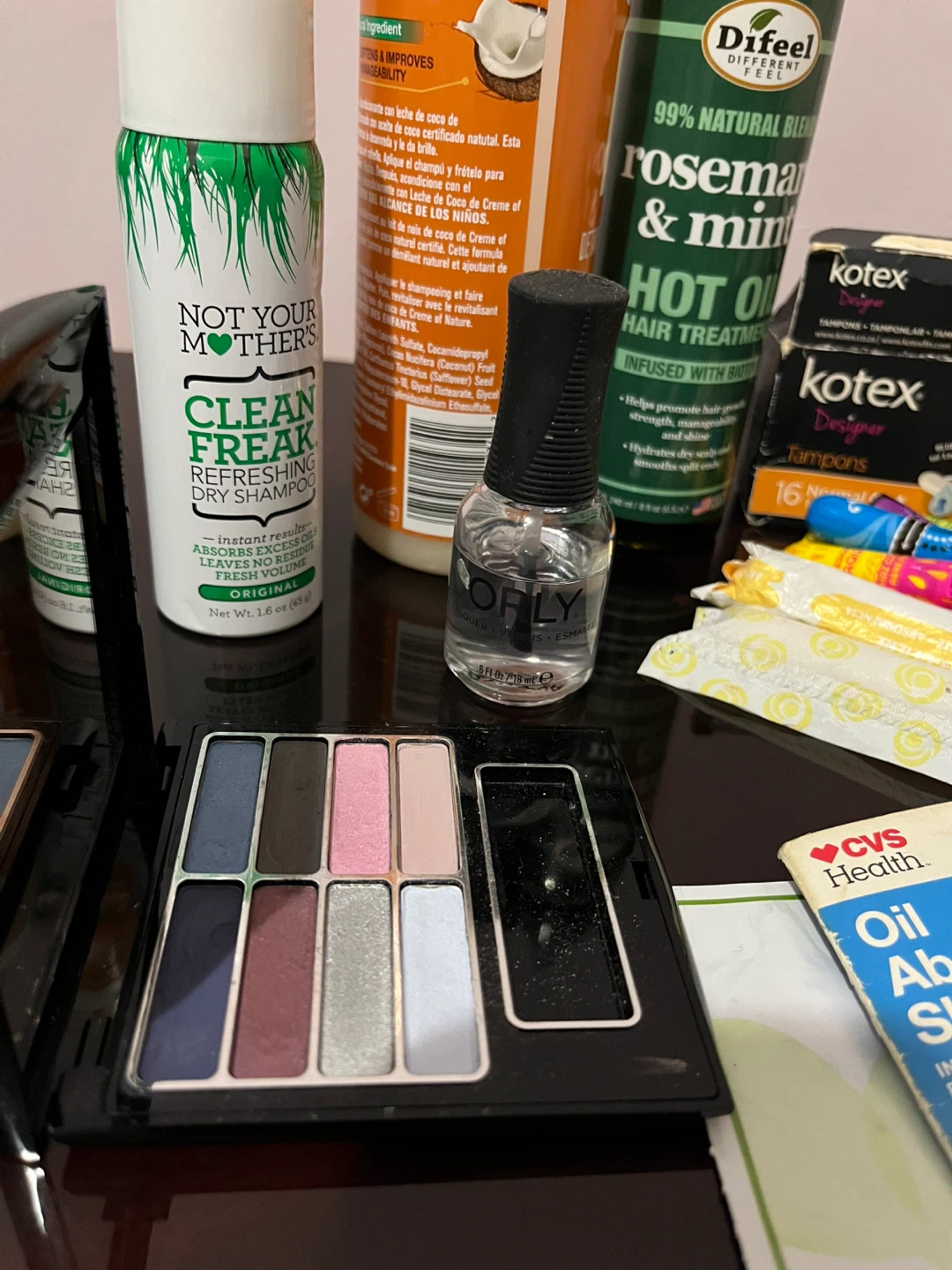 Assorted Personal Care and Beauty Items - photo 5