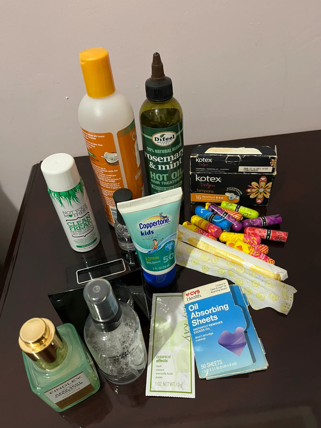 Assorted Personal Care and Beauty Items - photo 2