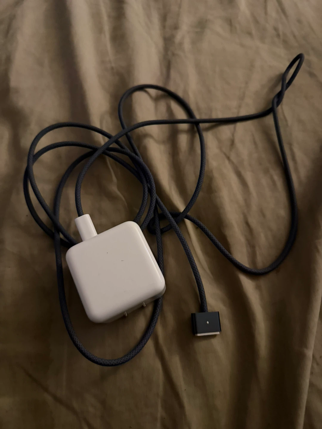 Apple MacBook Air 16 inch - photo 4