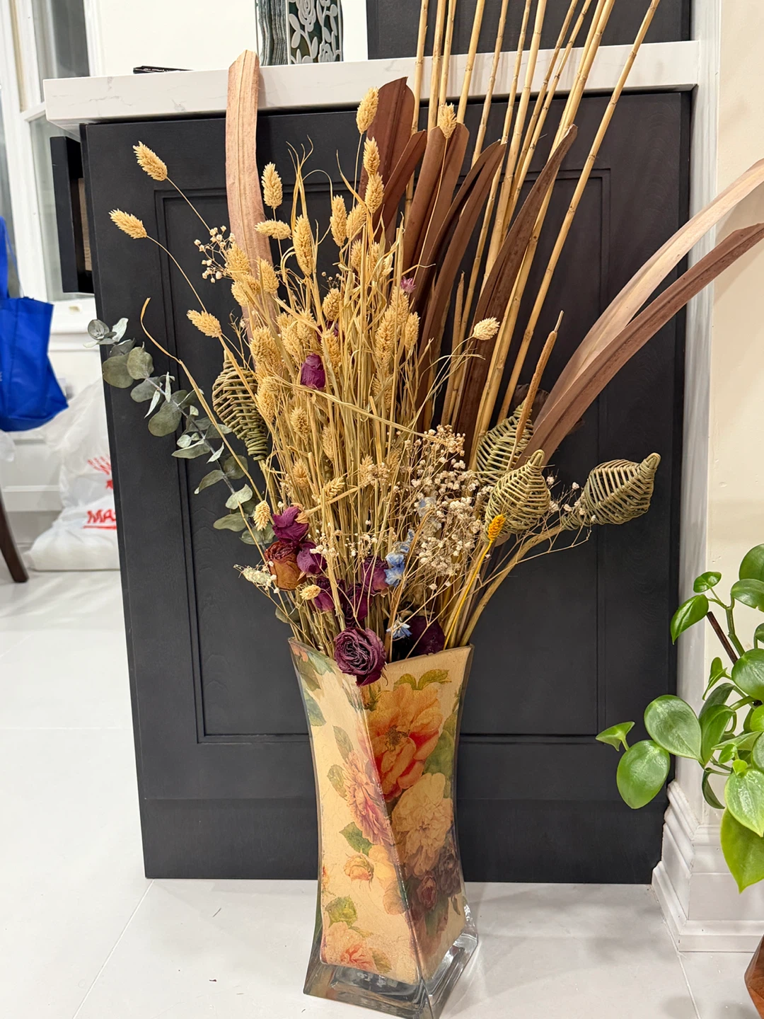 Beautiful Vintage Floral Vase (Dried Flowers  included) - photo 2