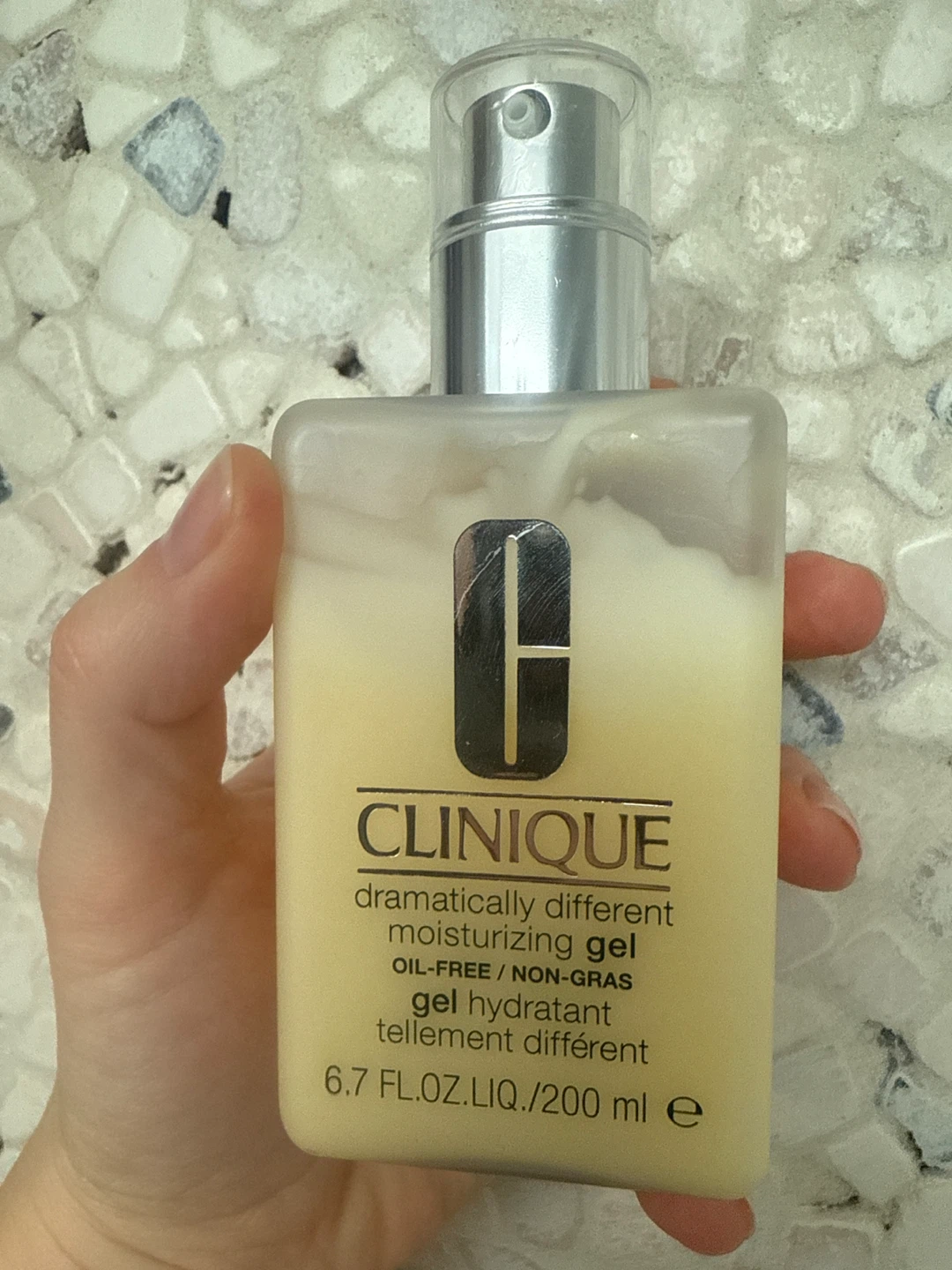 Clinique Dramatically Different Moisturizing Gel