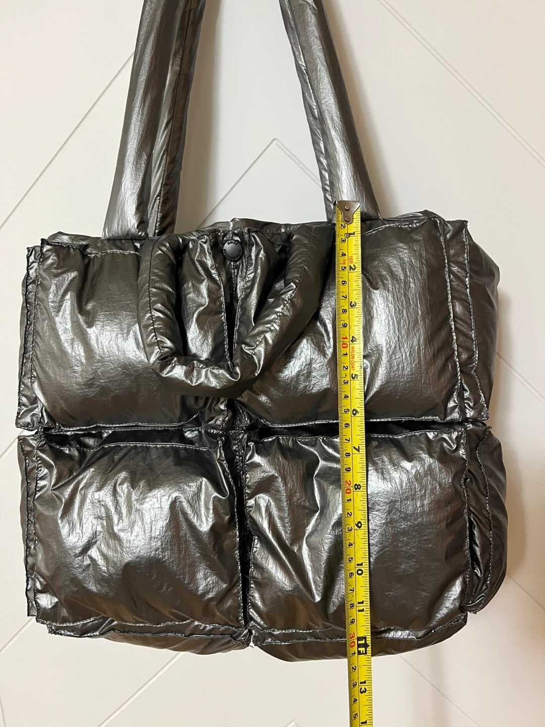 NOIZE Puffer Tote Bag - Metallic Silver - photo 4