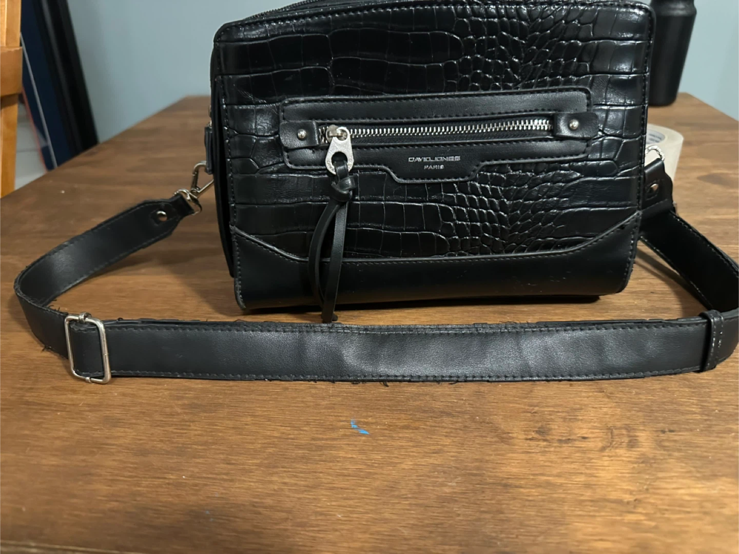 David Jones Paris Black Croc Embossed Shoulder Bag - photo 2
