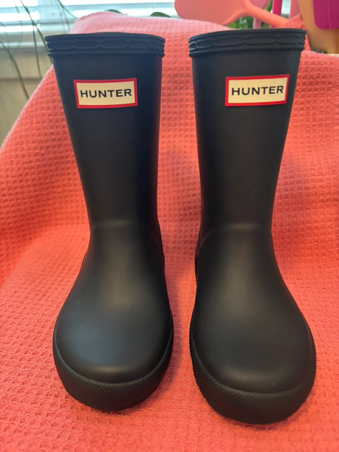 Hunter Kids' Black Rubber Rain Boots Size US 9