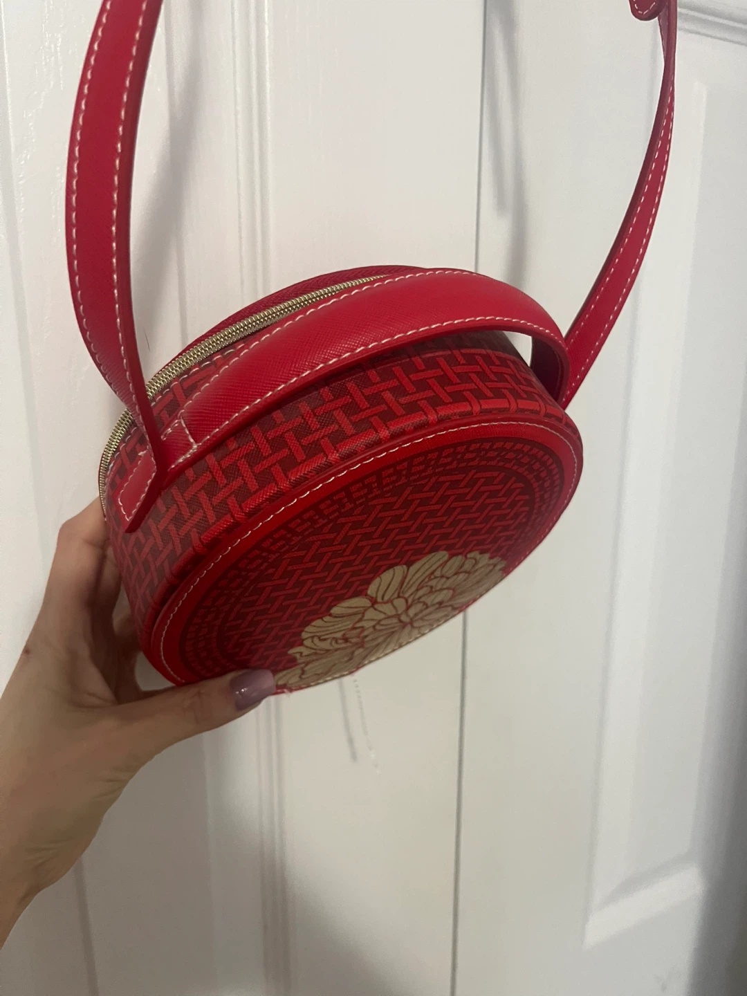 Red Round Crossbody Bag with Floral Embroidery - photo 2