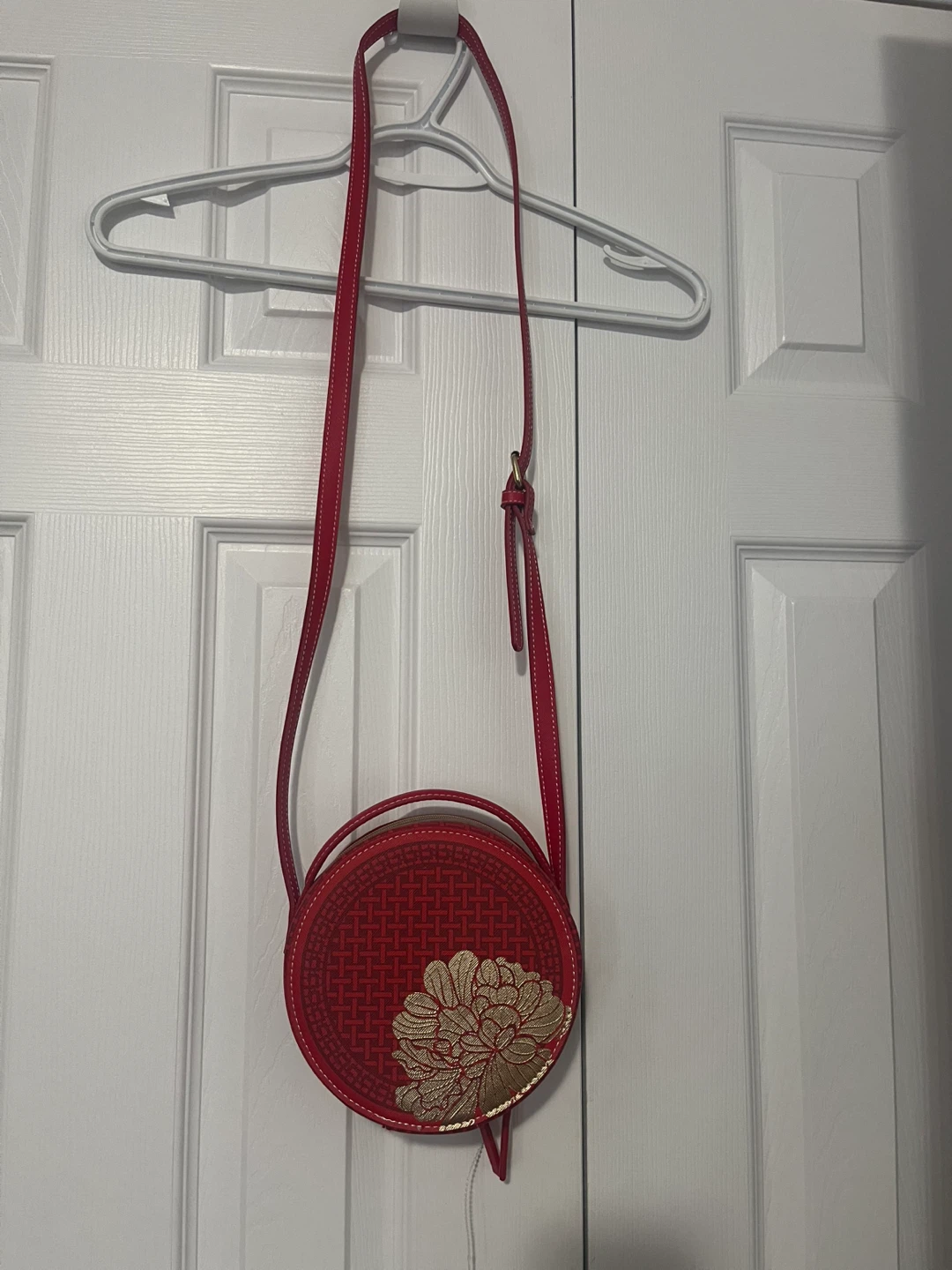Red Round Crossbody Bag with Floral Embroidery