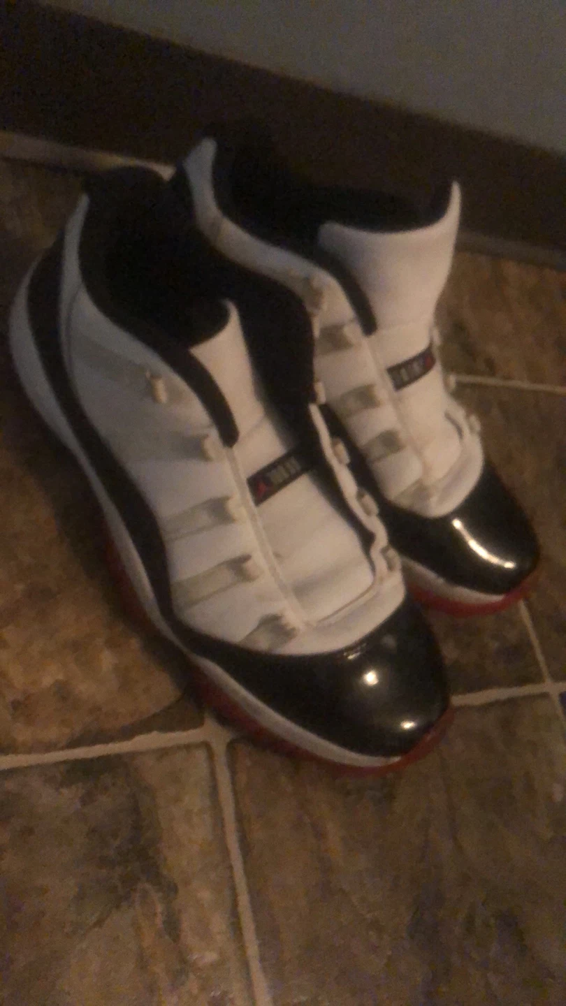 Air Jordan 11 Retro Low Shoes - photo 2