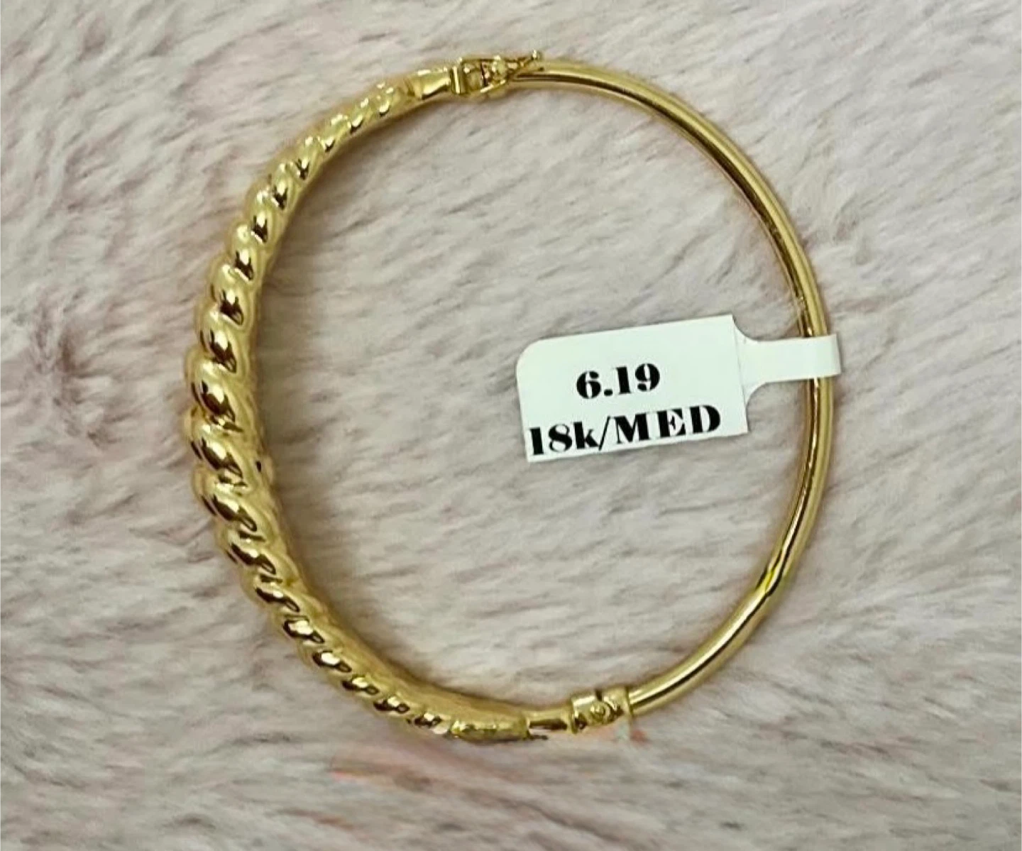 18K Gold Bangle Bracelet for women
