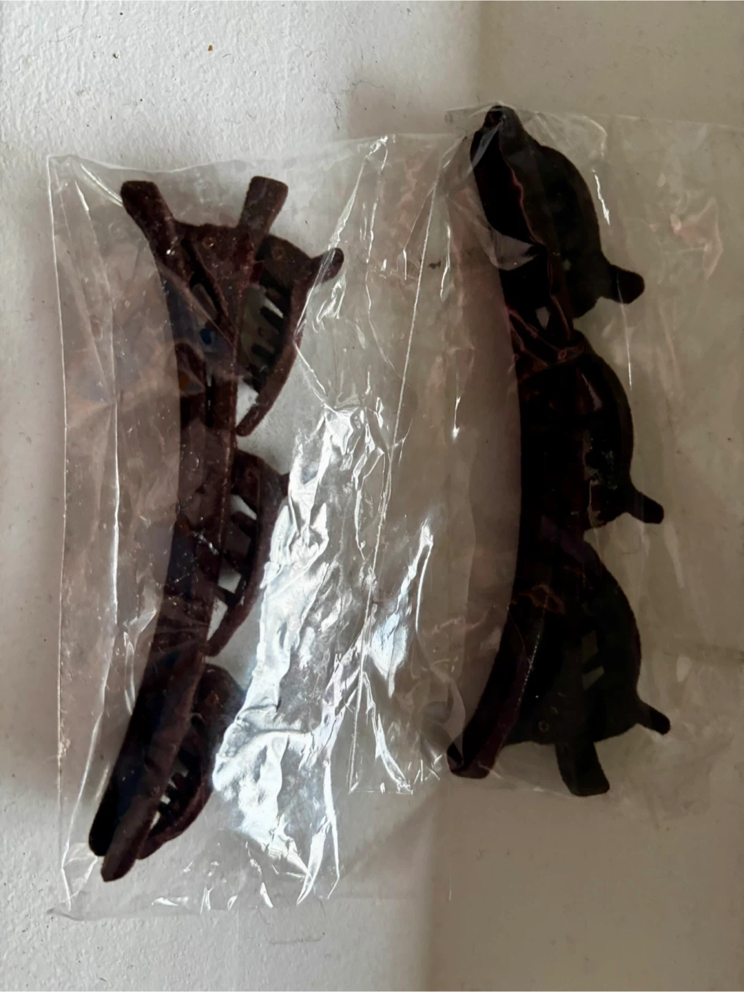 🥕 Brand New 2pcs Dark Brown Claw Clips