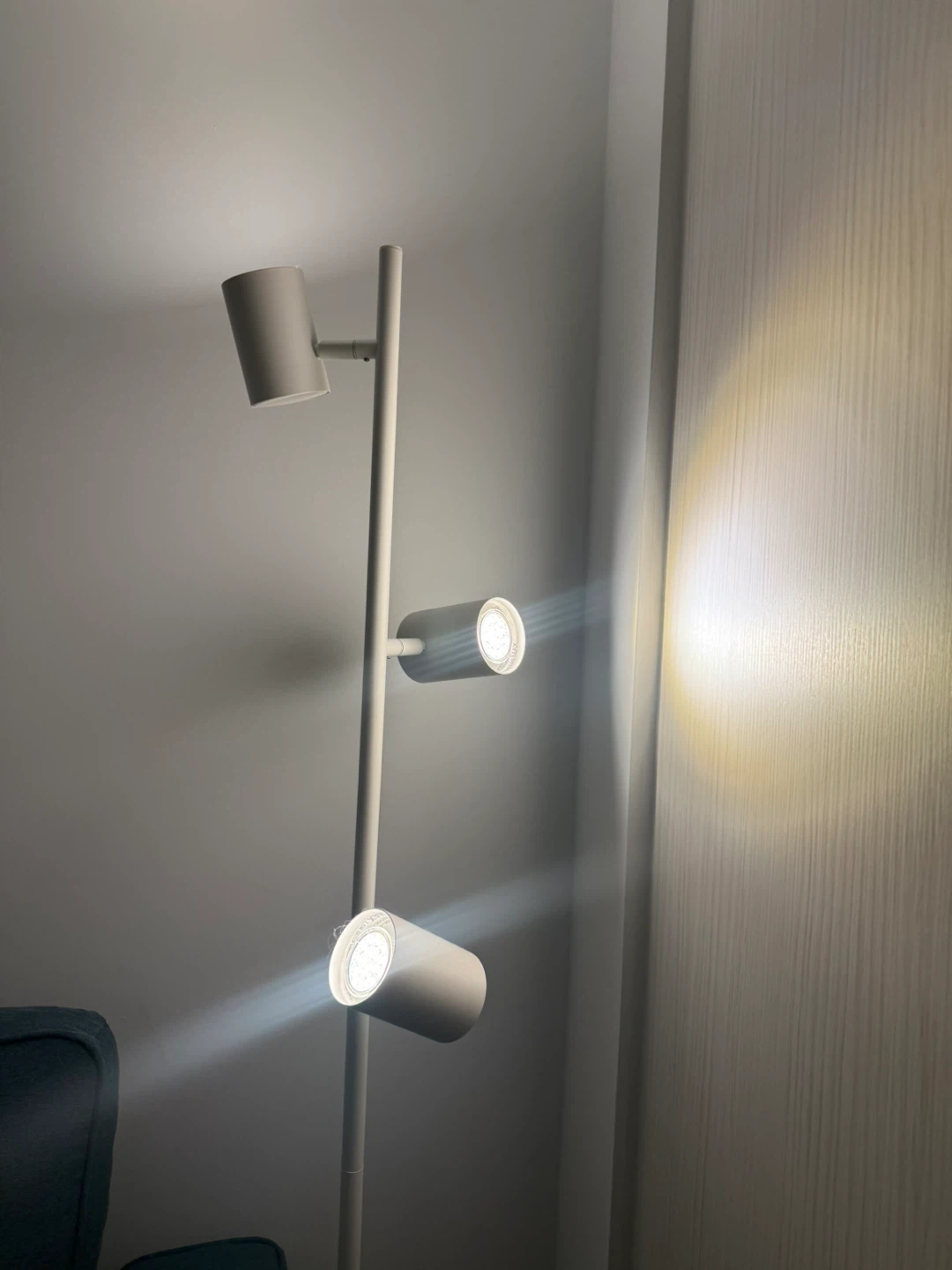 IKEA NYMÅNE Floor lamp with 3-spotlights, white - photo 2
