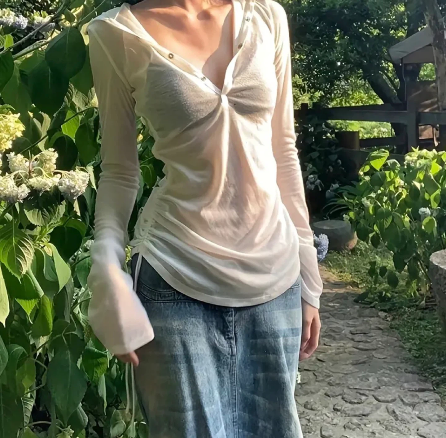 White Long Sleeve Ruched Top - photo 2