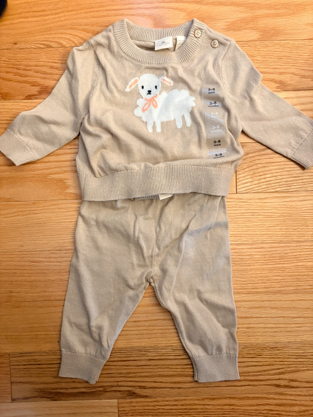 Gap Baby Girl's Sweater and Pants Set - 3-6 Months