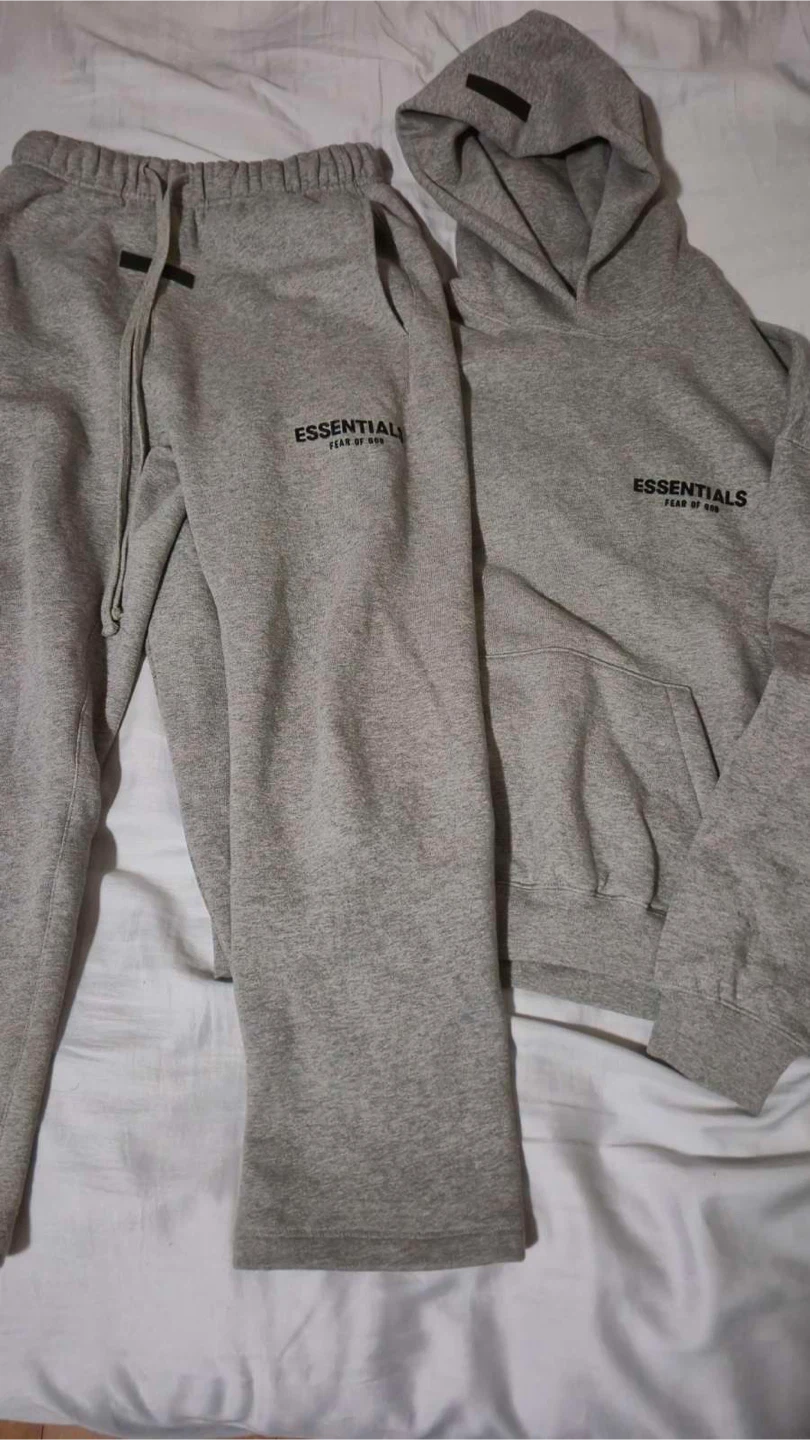 ESSENTIALS Fear of God Grey Sweatpants & Hoodie Set - Size S
