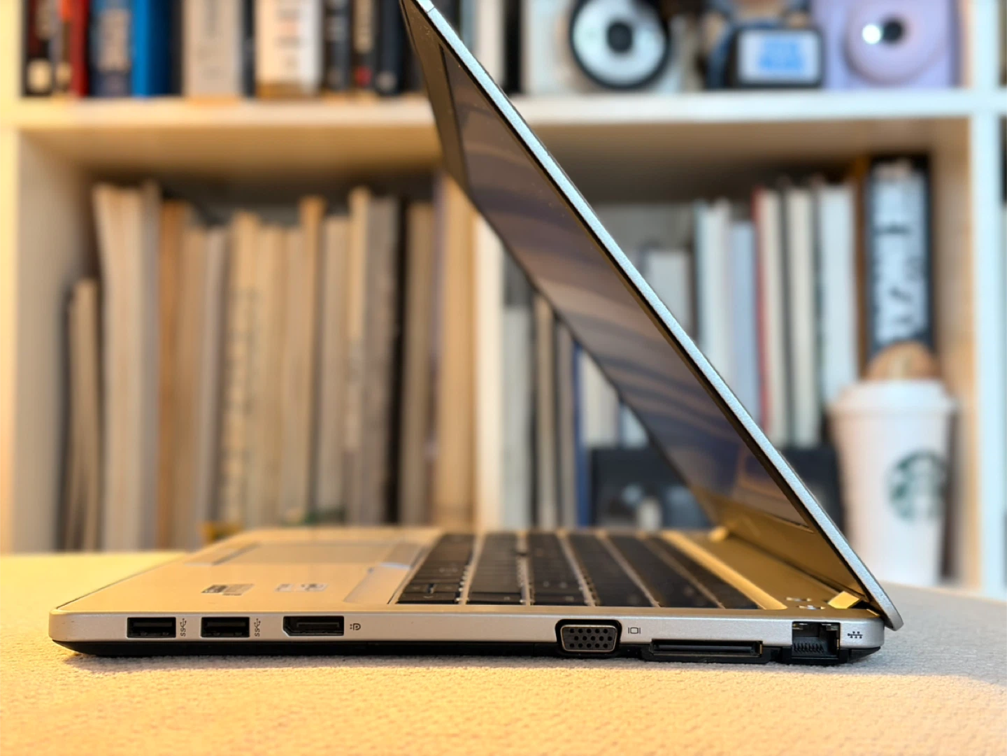 HP EliteBook Folio 9470m Ultrabook Laptop - Intel Core i5 - photo 4