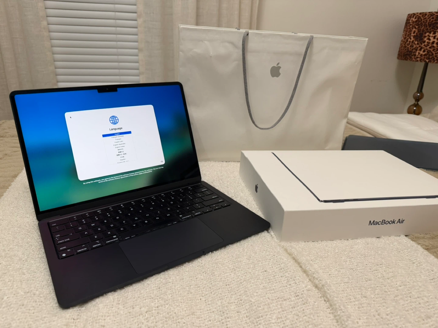 13-inch Macbook Air M2 (Midnight) 256 GB SSD